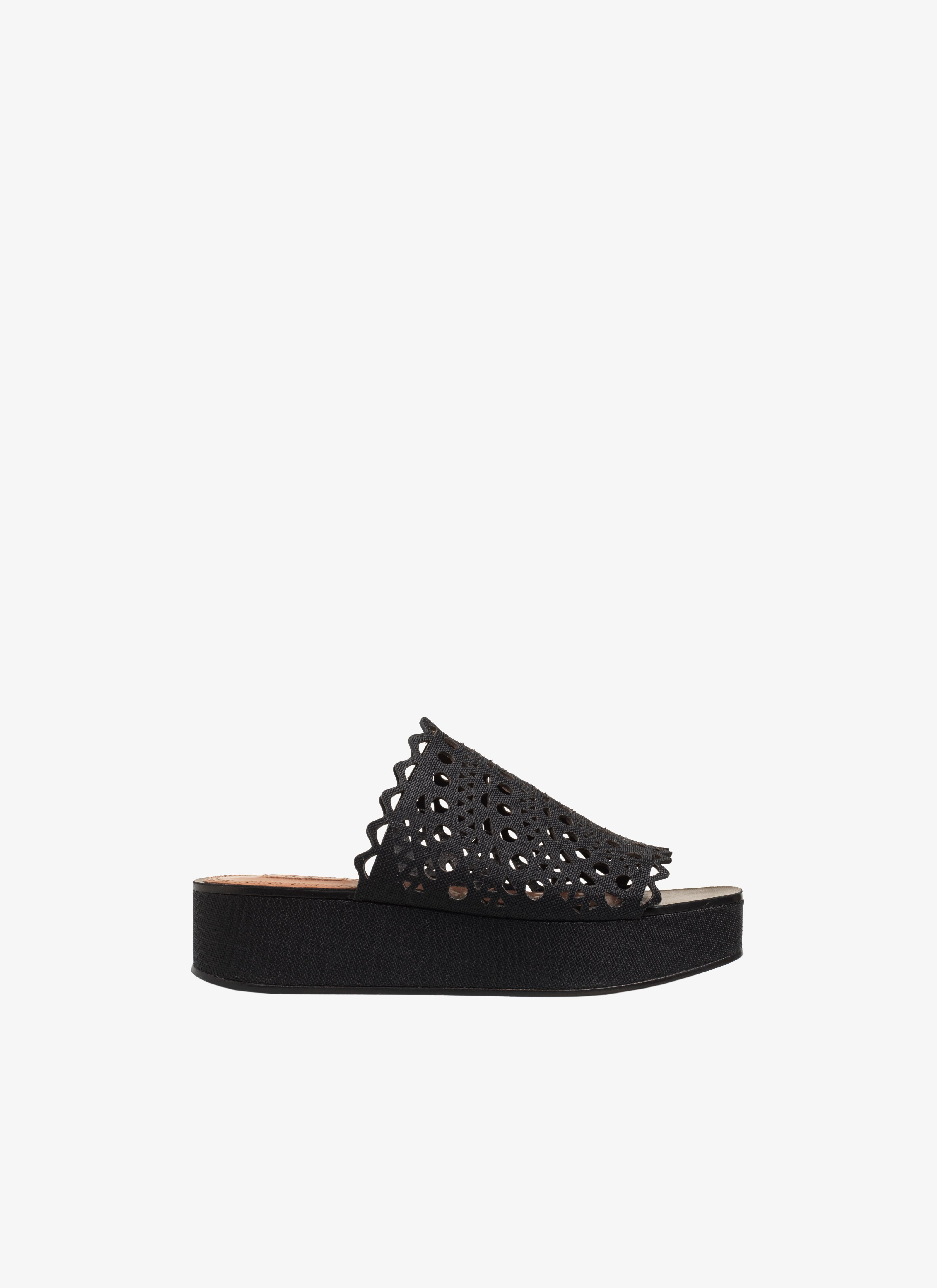 ALAÏA BLACK SANDALS