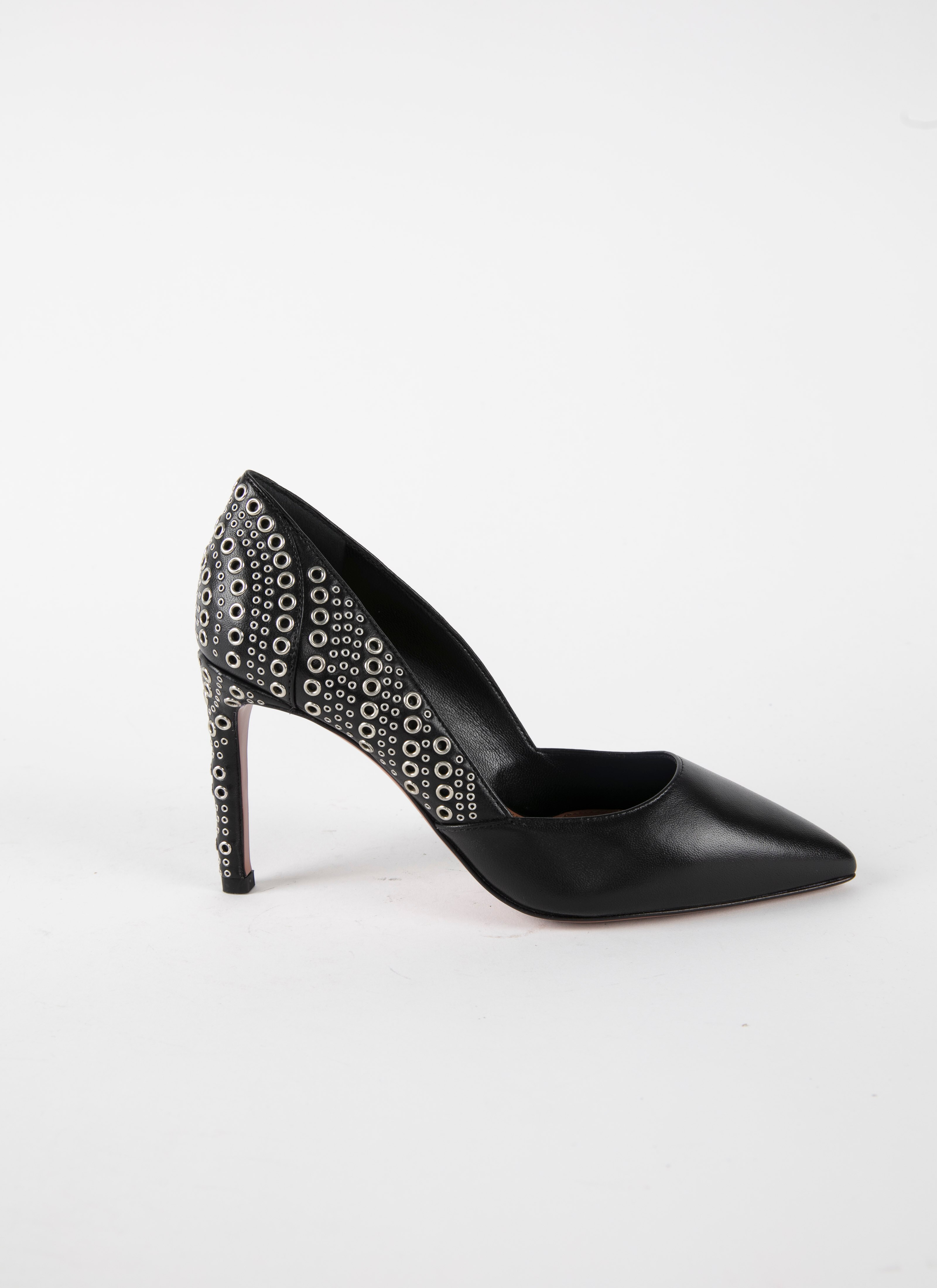 black pe pumps