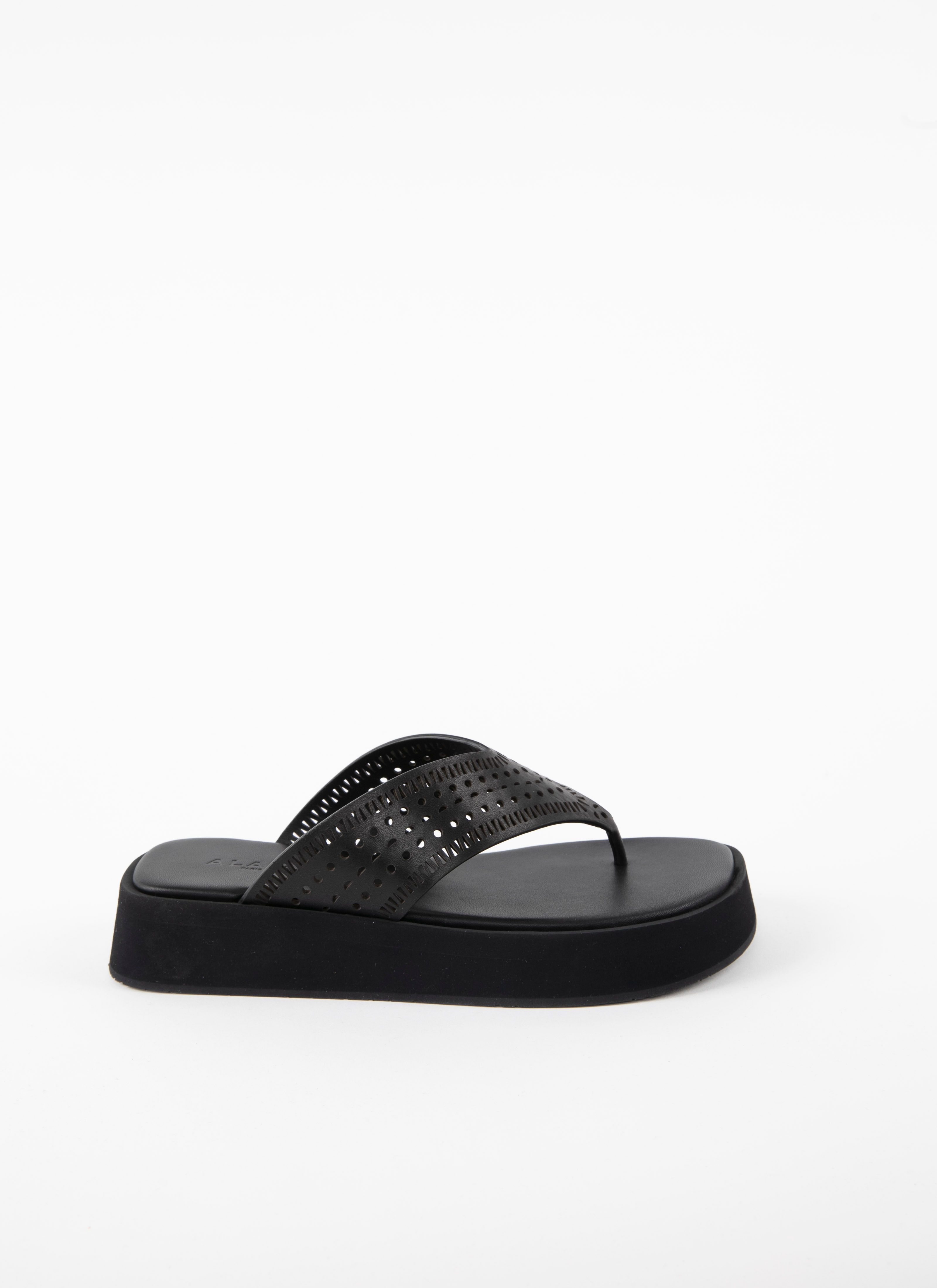platform sandals all black