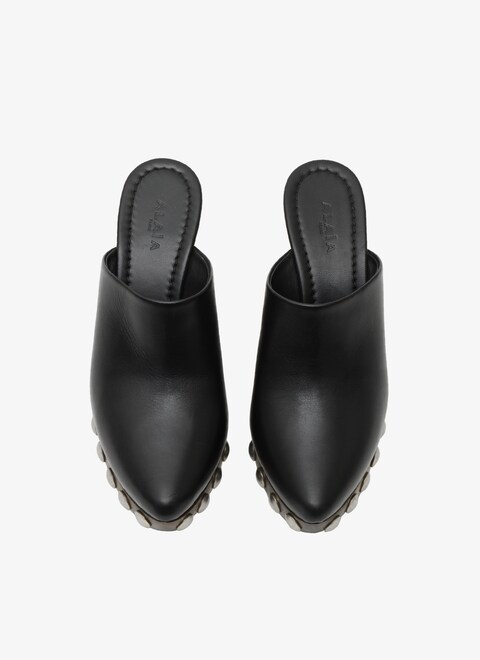 Le Sabot clogs in calfskin & wood - maison-alaia.com