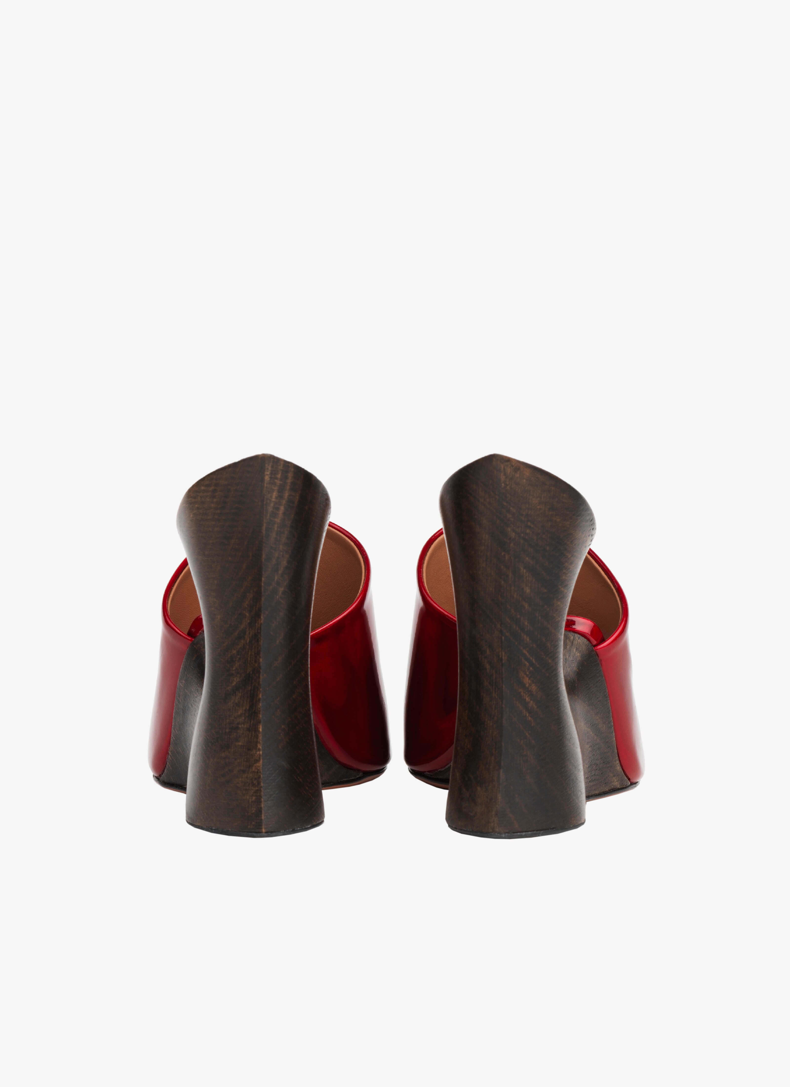 ALAÏA REFLEX RED WOODEN HEEL SCULPTURE