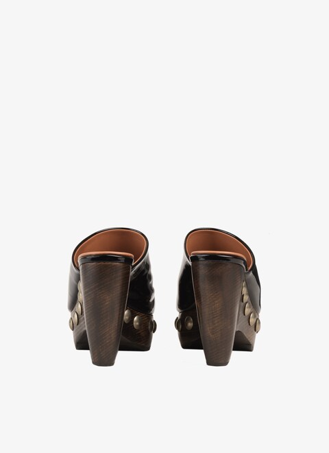 Le Sabot clogs in patent calfskin & wood - maison-alaia.com