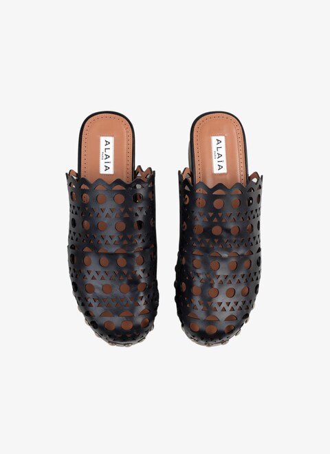 Vienne clogs in vienne calfskin - maison-alaia.com