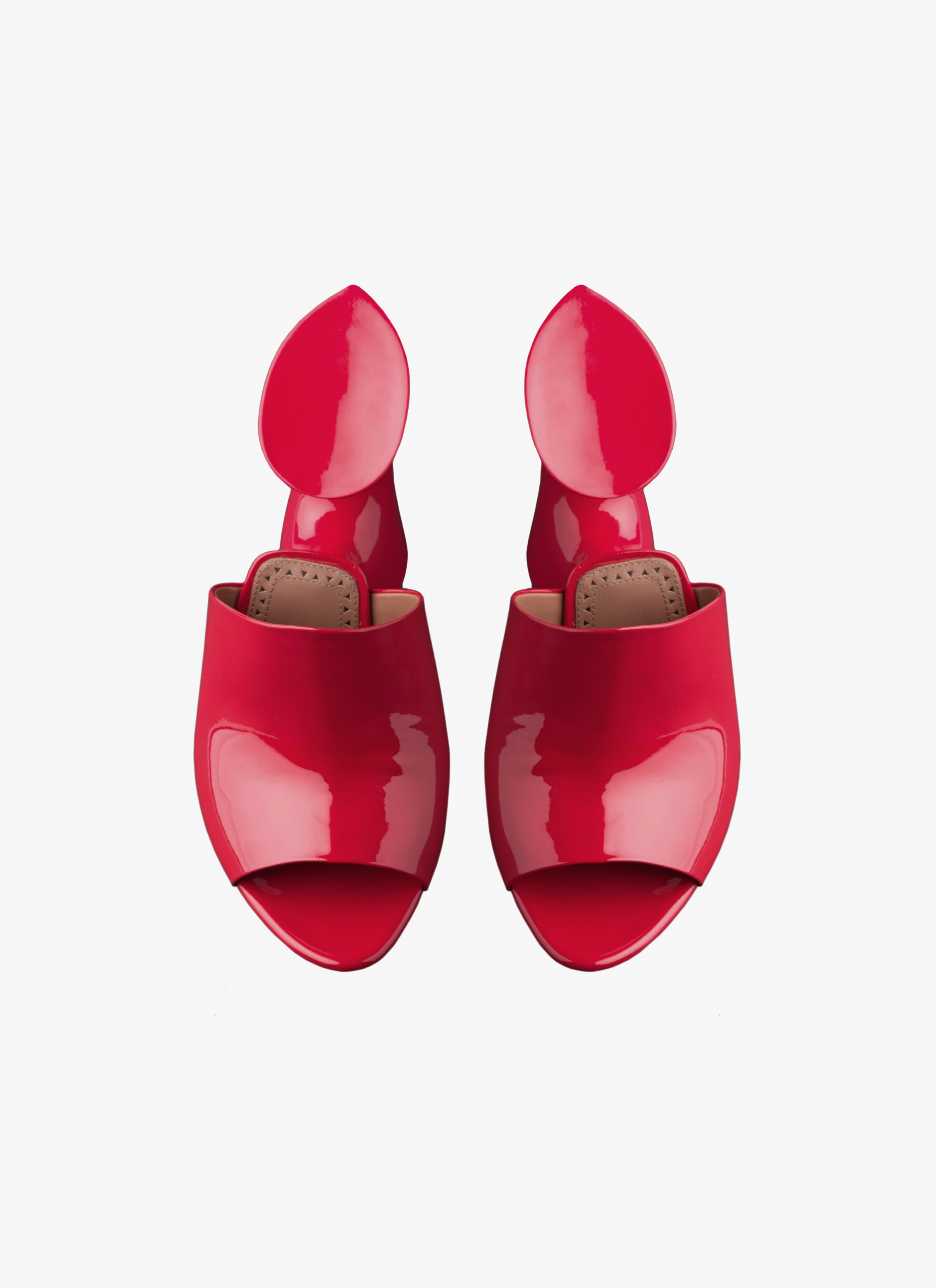 La Sculpture mules in calfskin & wood - maison-alaia.com