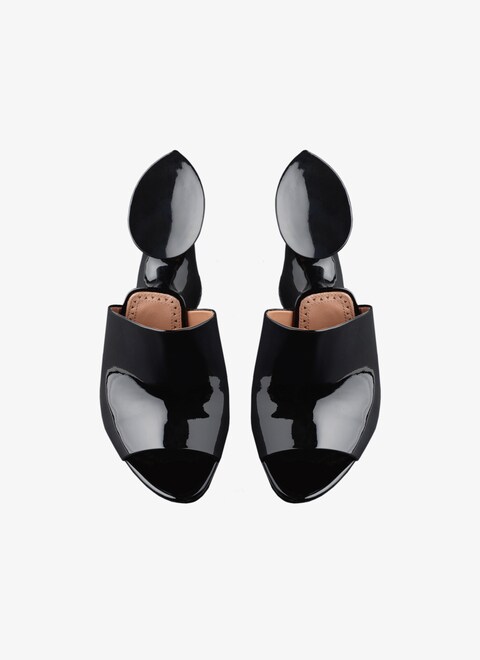 La Sculpture mules in calfskin & wood - maison-alaia.com