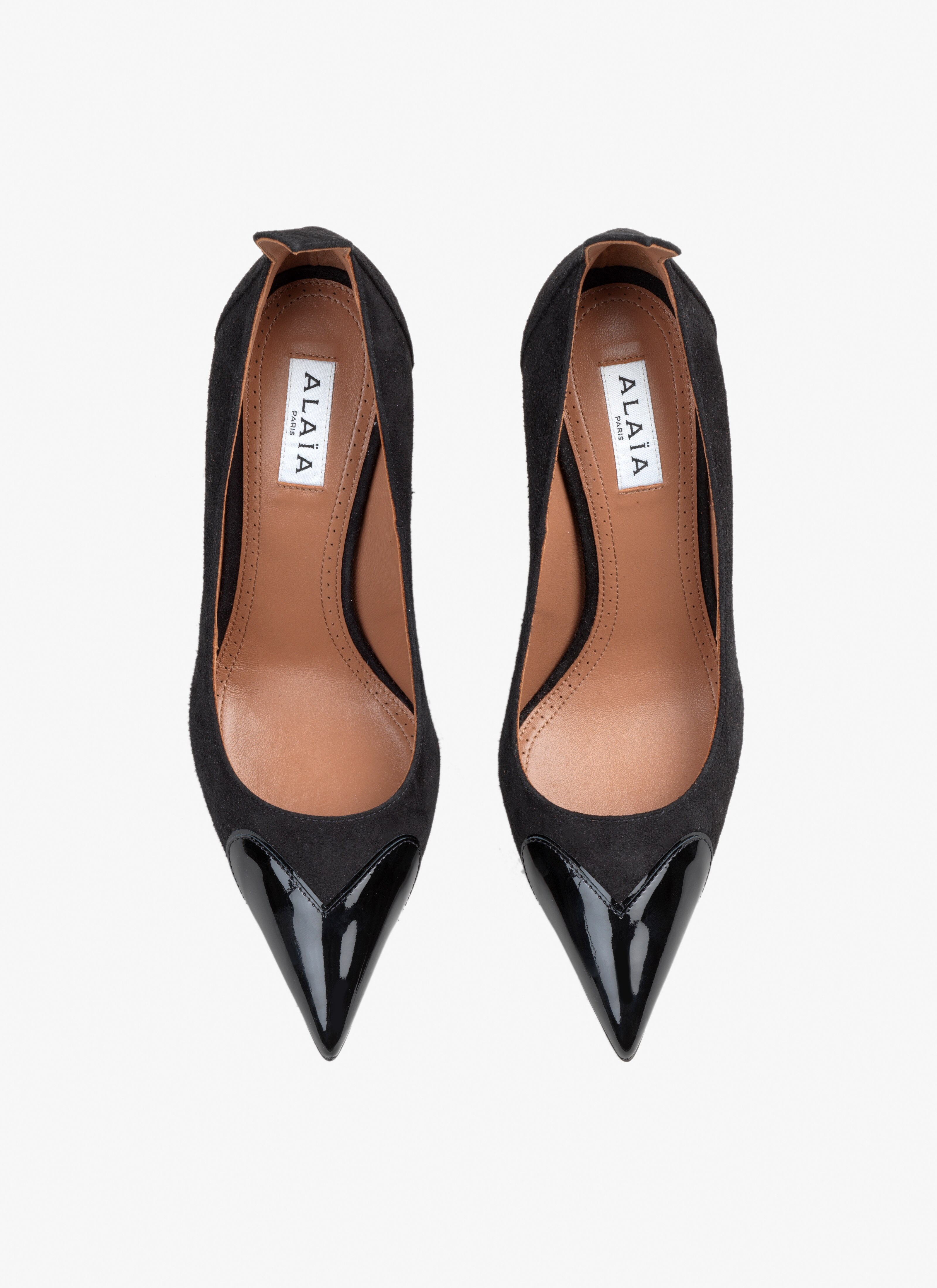 Heart pumps in patent calfskin - maison-alaia.com