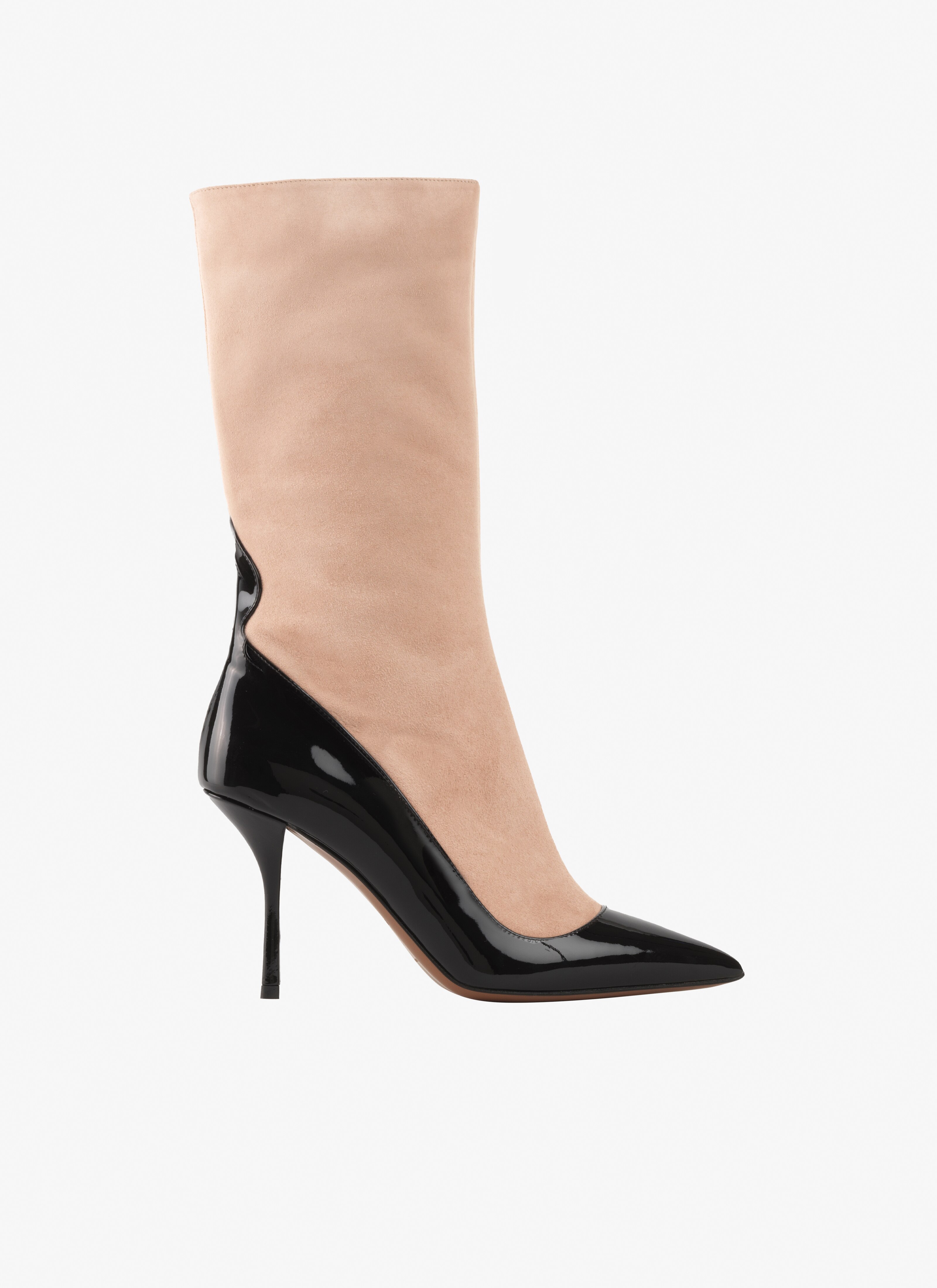 Ankle boots in suede goatskin and patent calfskin maison-alaia.com