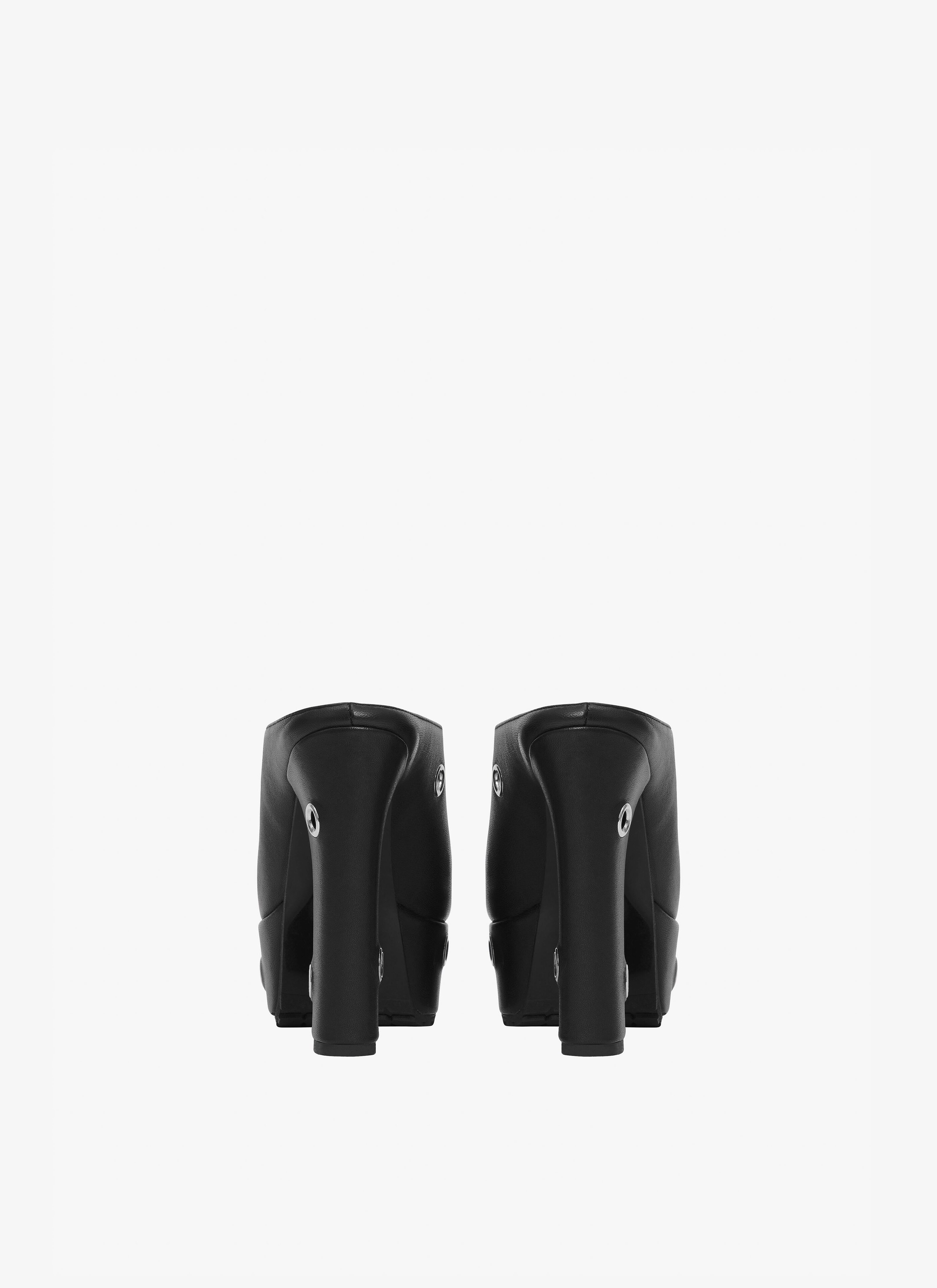 Block heel plateform mules in lambskin with eyelets - maison-alaia.com