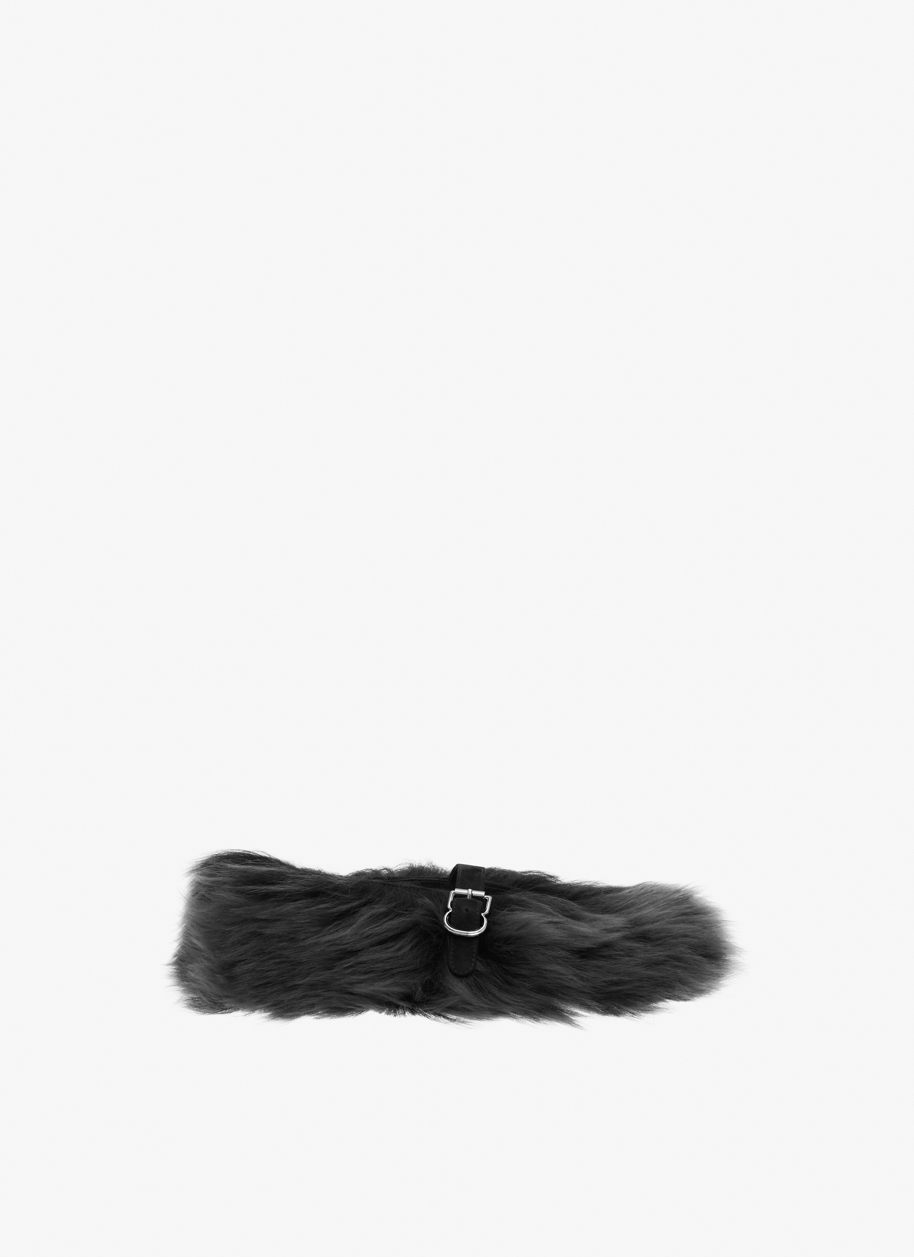 Ballerinas in fur lambskin maison-alaia.com