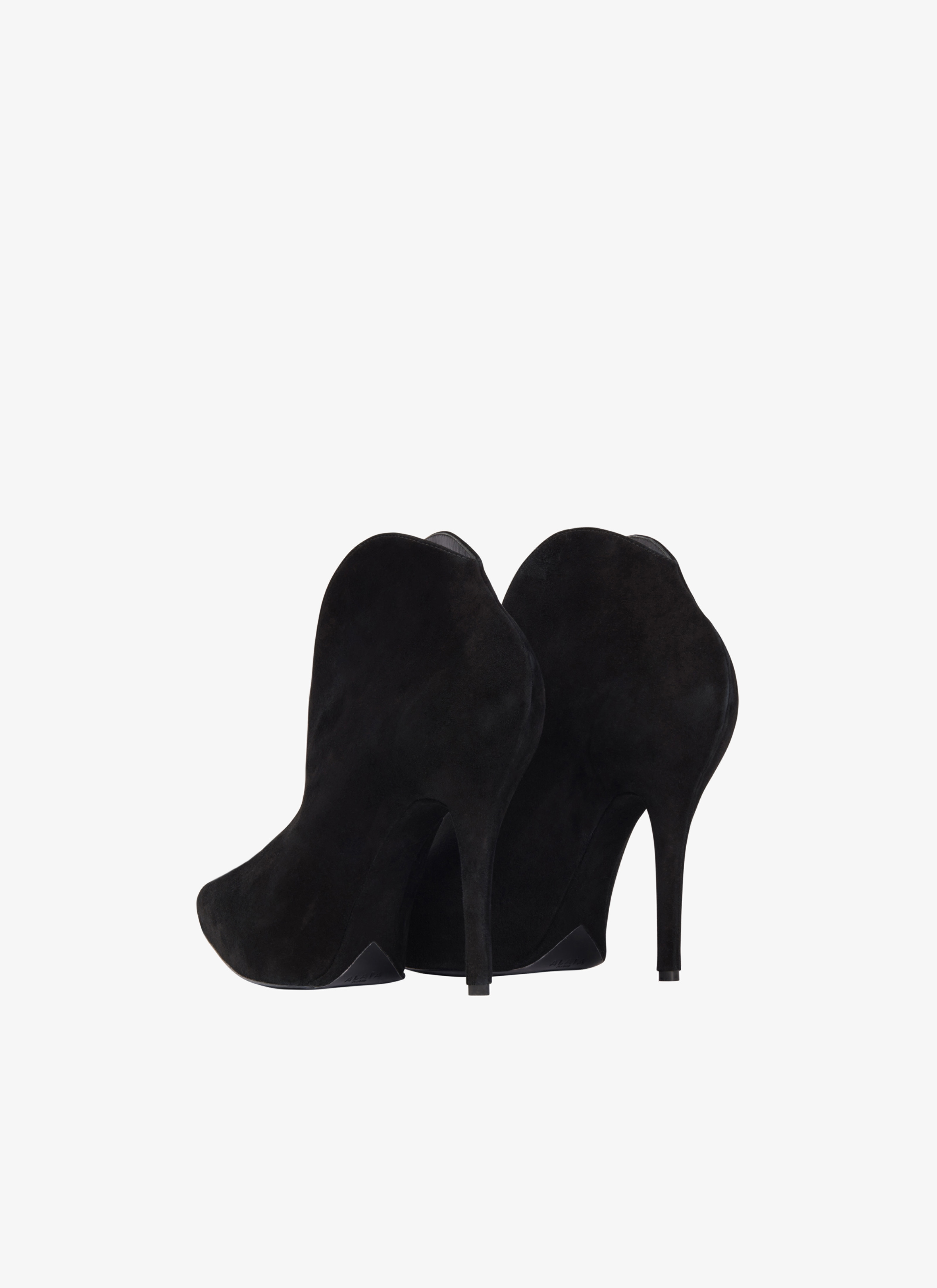 ALAÏA BLACK SLICK SUEDE BOOTIES