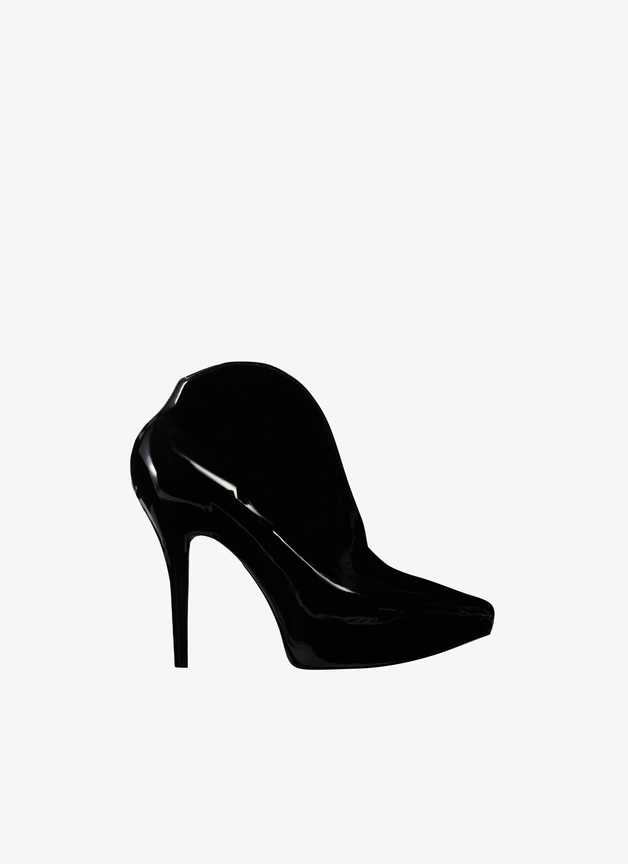 ala-a-women-s-black-slick-patent-leather-booties-ala-a-uk