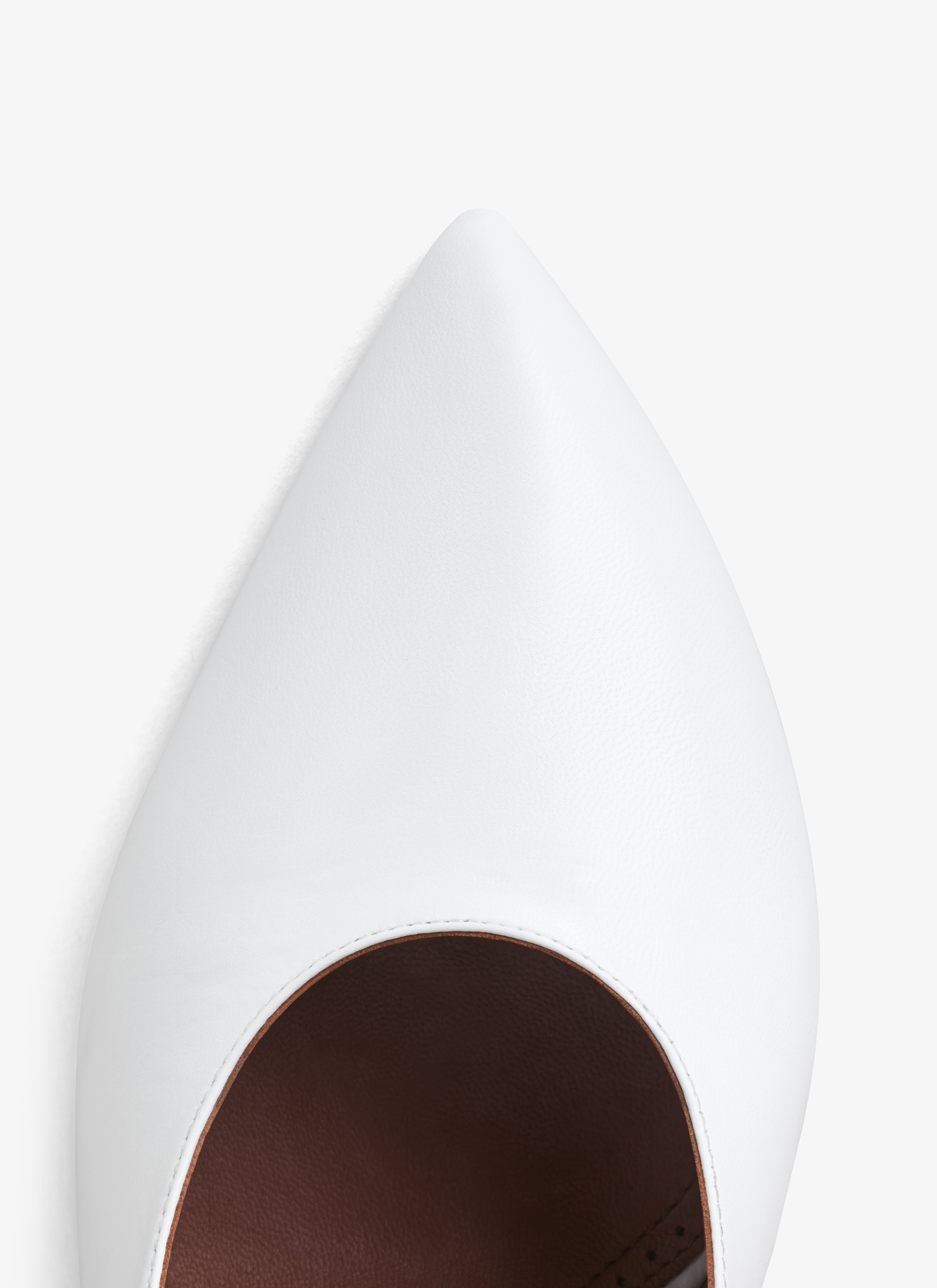ALAÏA IVORY SHARK PUMPS IN CALFSKIN