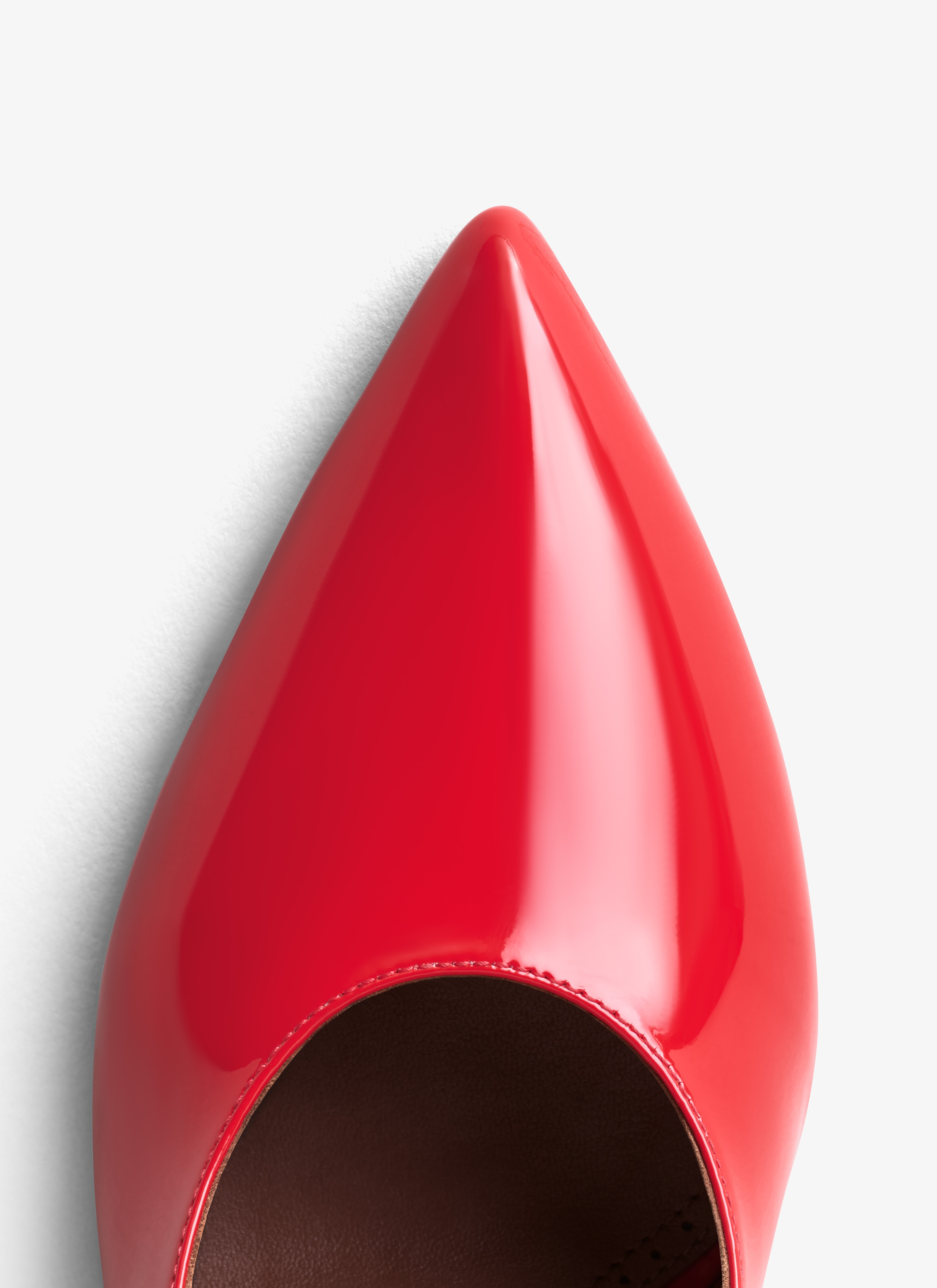 ALAÏA DÉCOLLETÉ SHARK IN PELLE DI VITELLO ROSSO