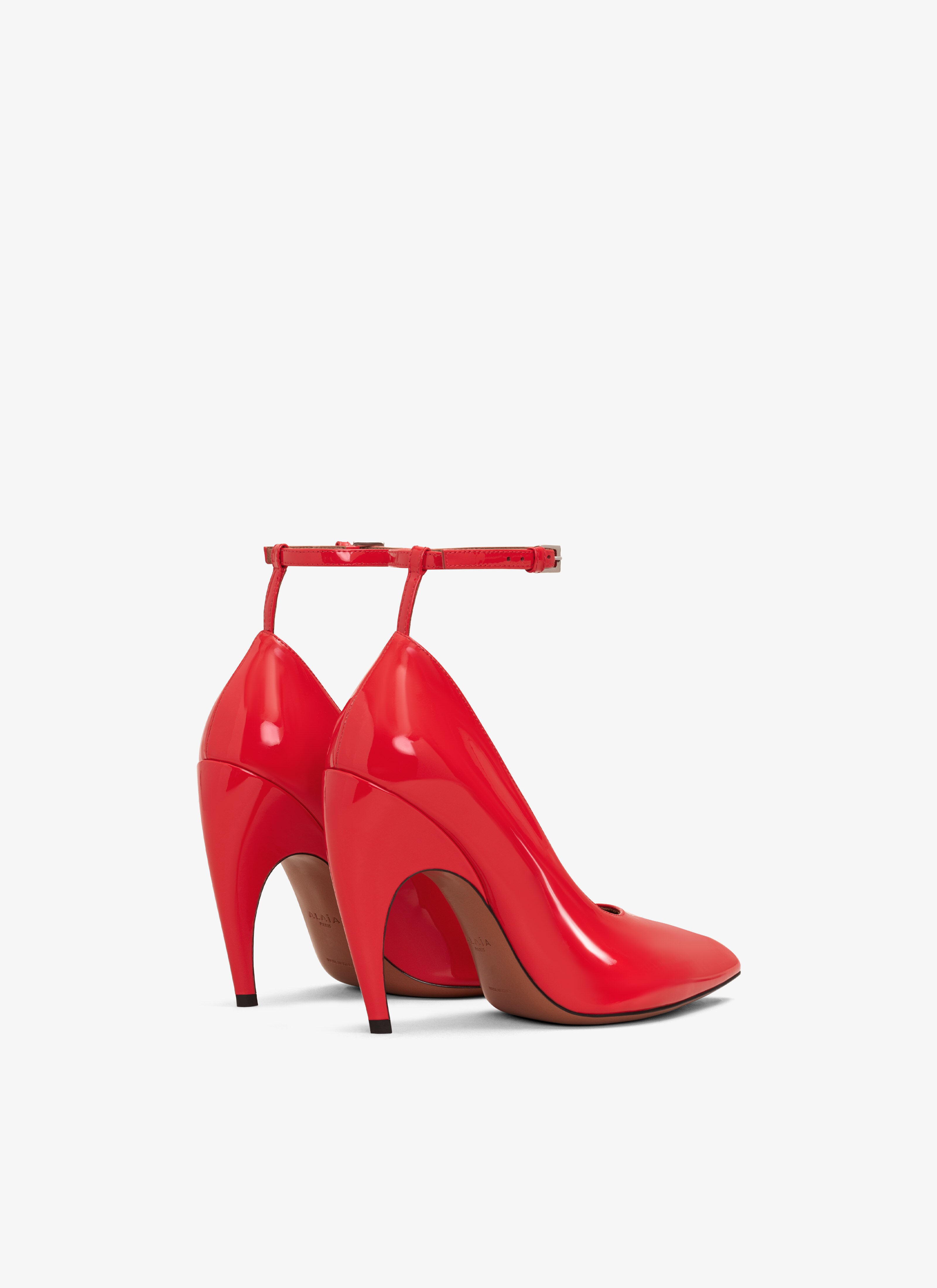 ALAÏA DÉCOLLETÉ SHARK IN PELLE DI VITELLO ROSSO