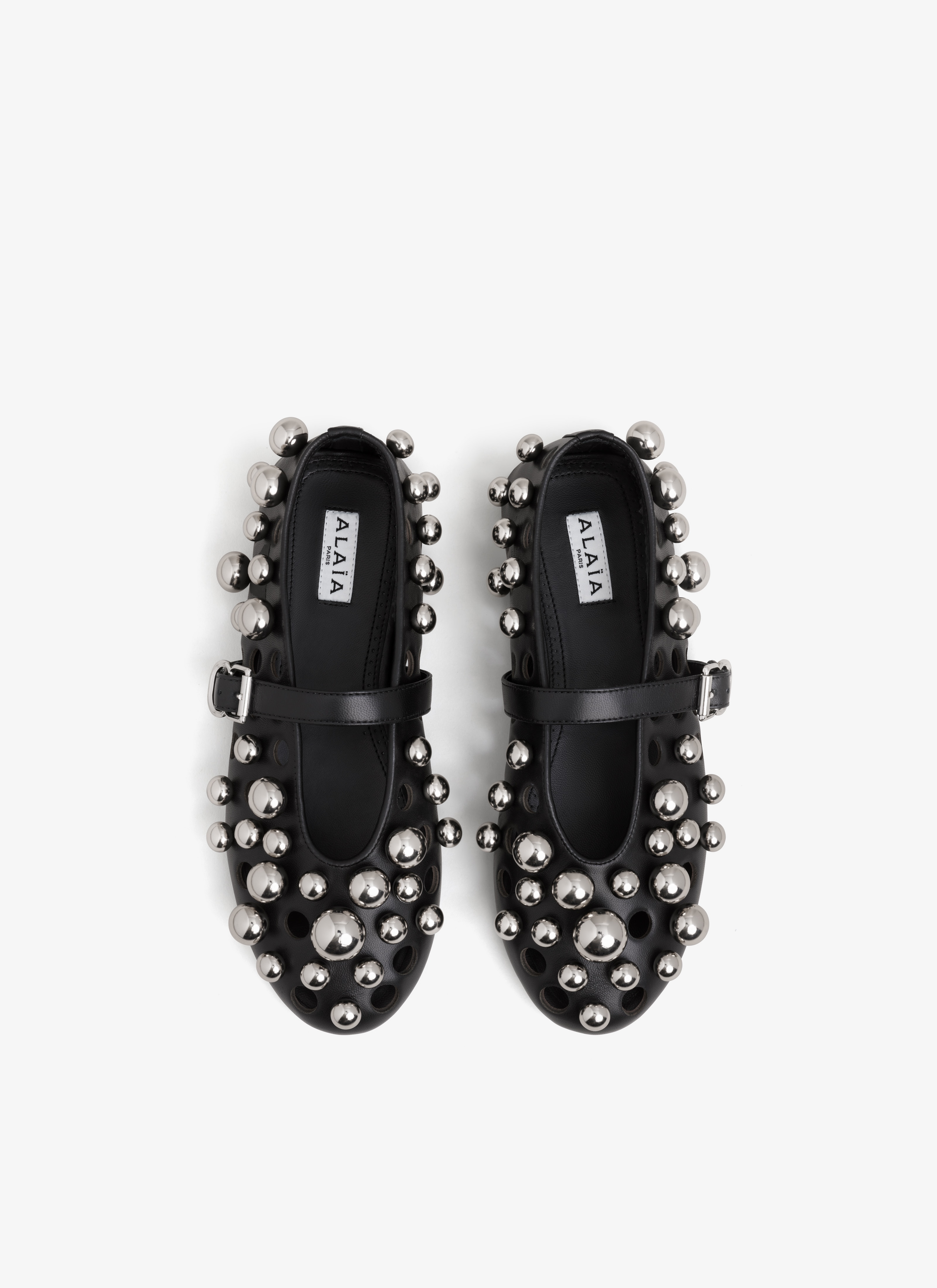 ALAÏA BLACK BALLET FLATS WITH SPHERES ON LAMBSKIN