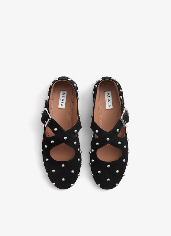 CRISS CROSS BALLET FLATS IN SUEDE WITH STUDS ALAÏA BLACK CRISS CROSS BALLET FLATS IN SUEDE WITH STUDS