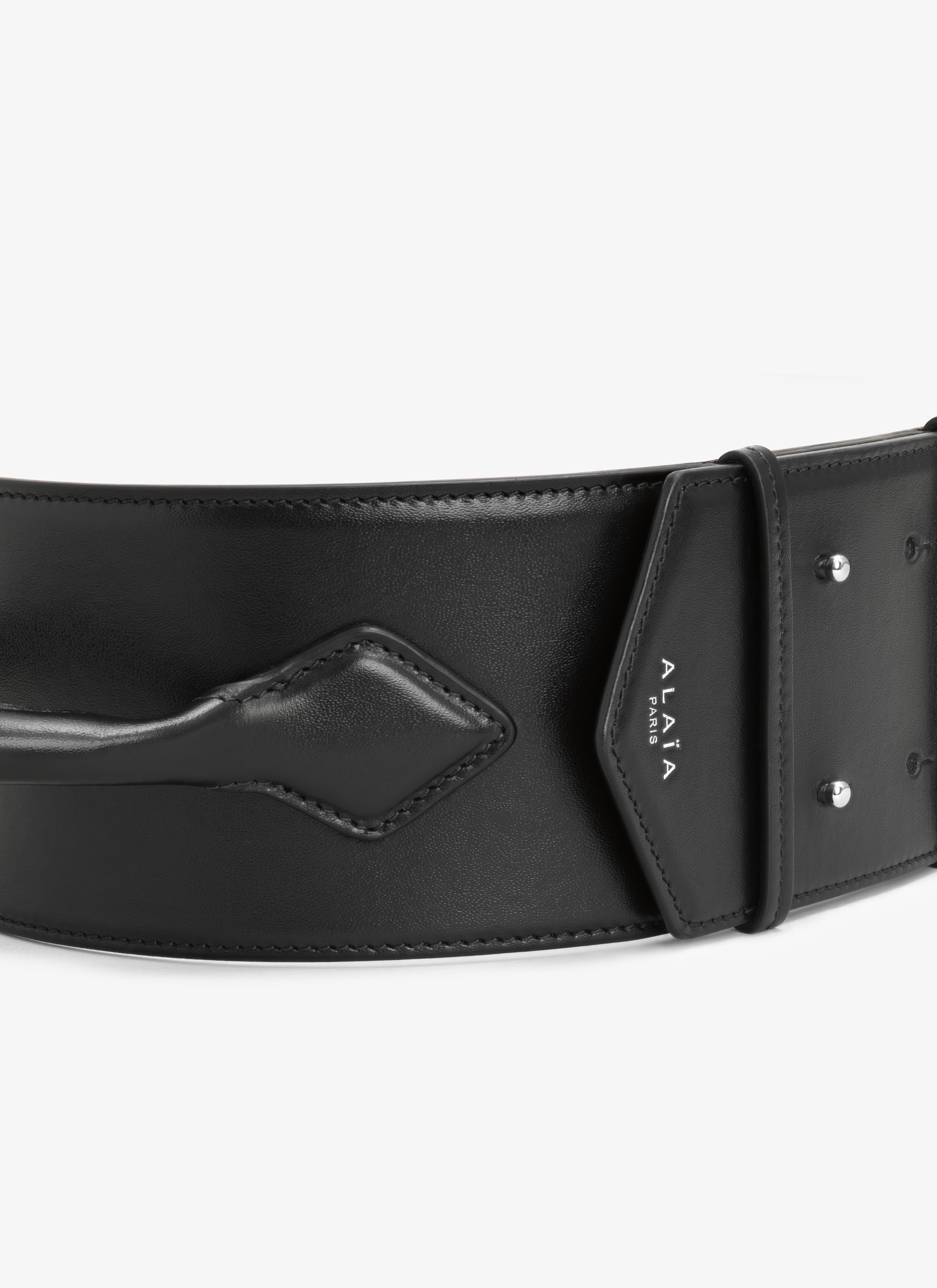 ALAÏA TECKEL HANDLE EN CUIR NOIR