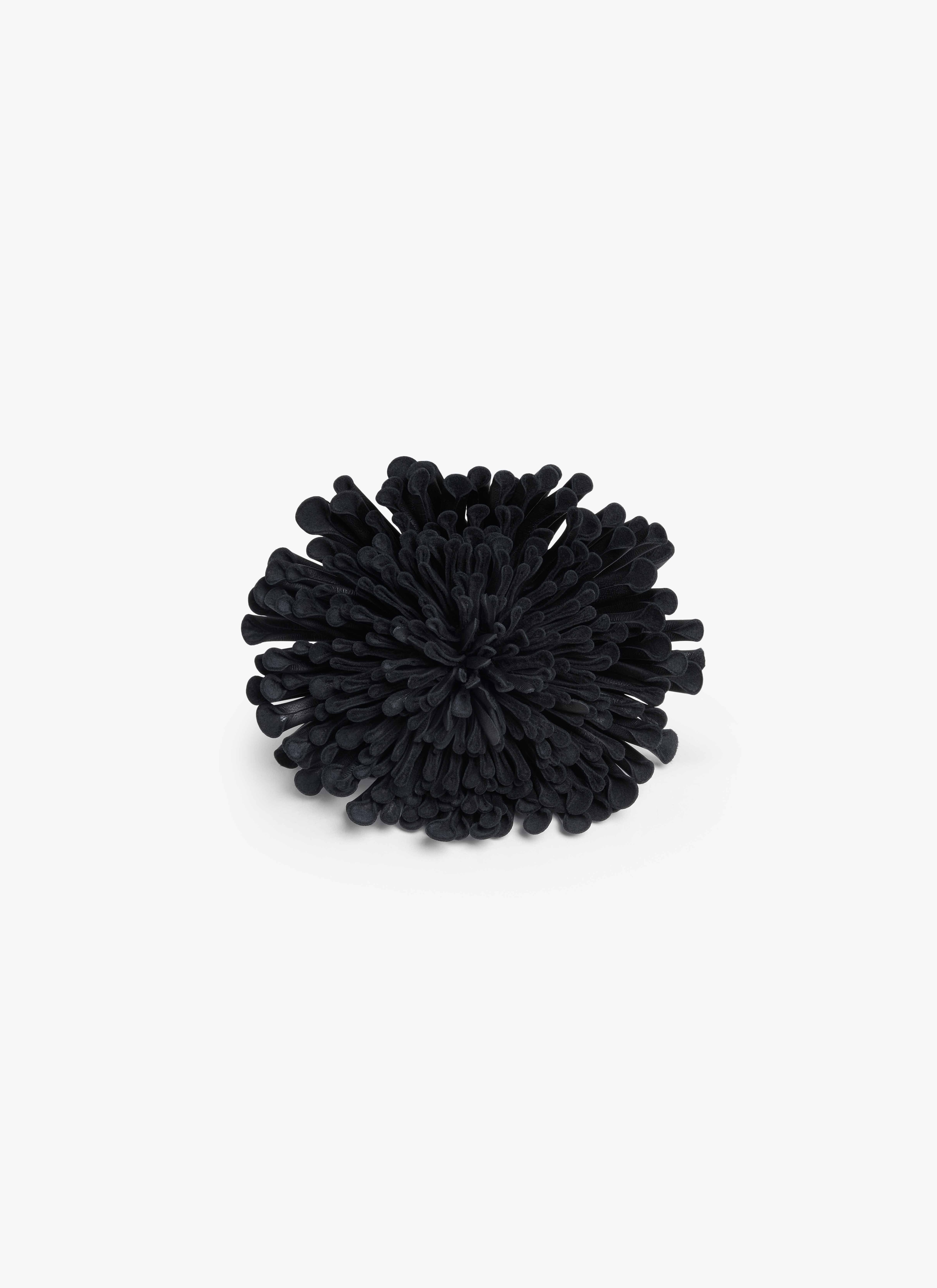 ALAÏA BLACK LEATHER FLOWER CHOCKER