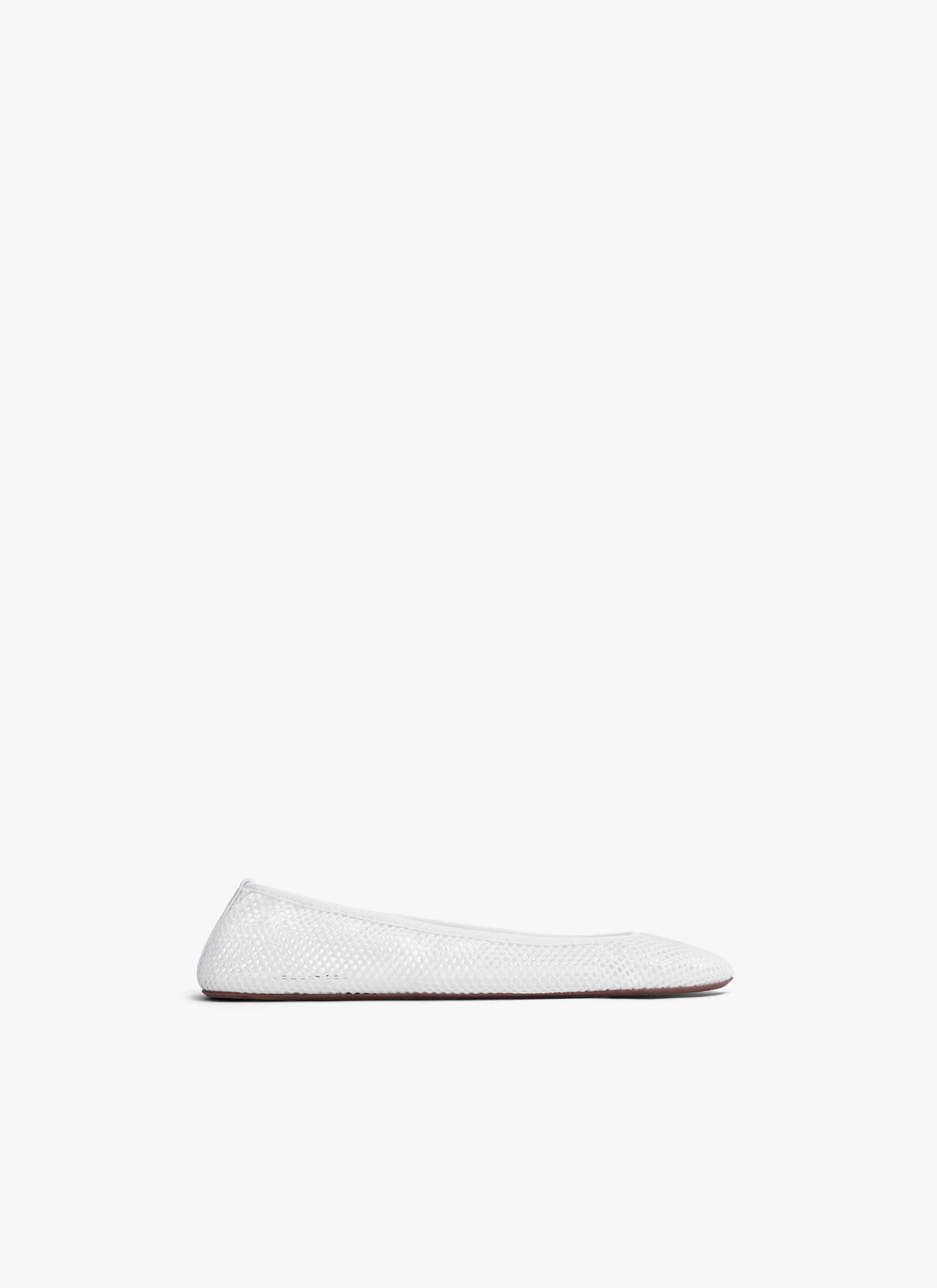 ALAÏA WHITE LOW VAMP BALLET FLATS IN FISHNET
