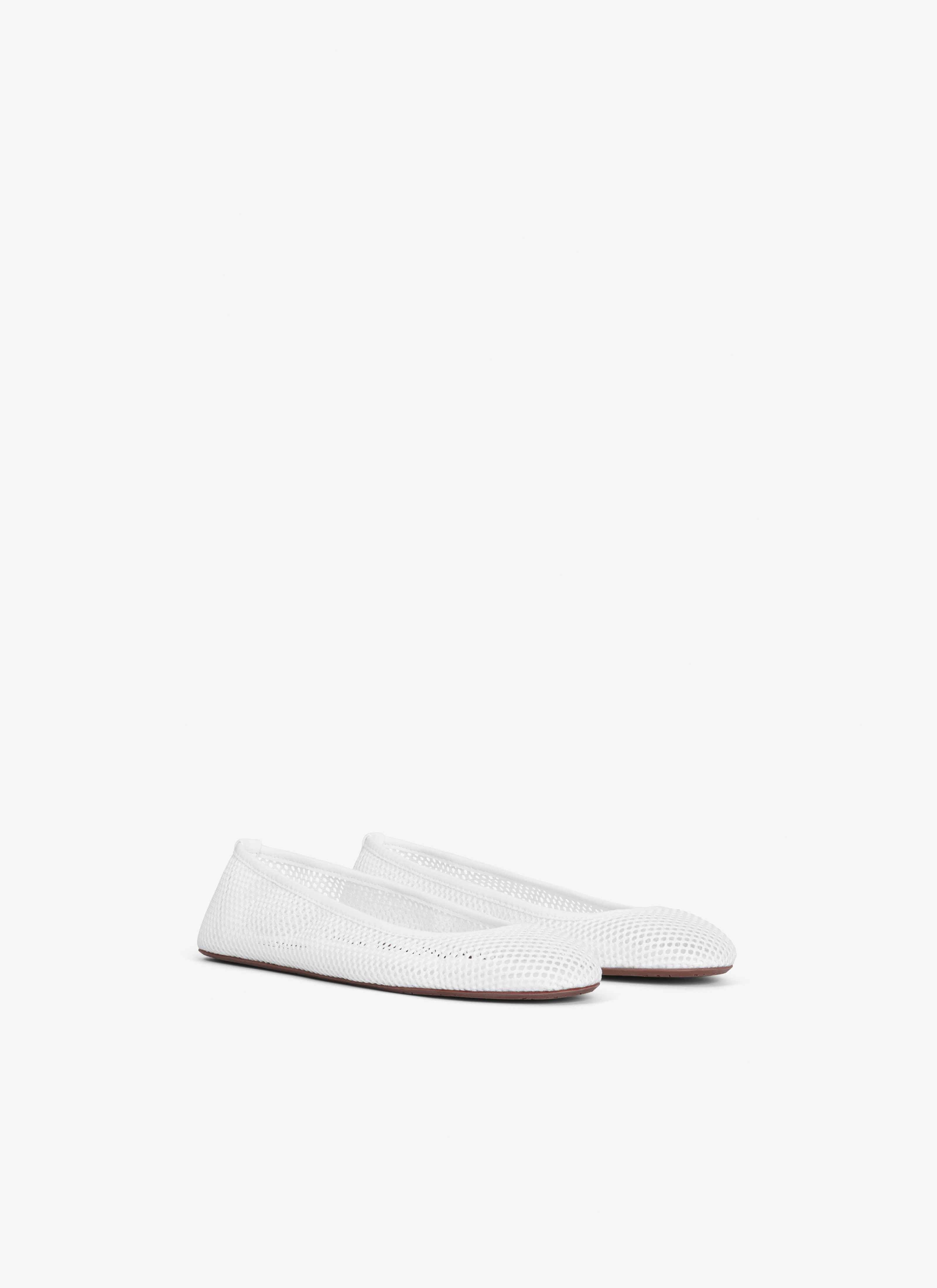 ALAÏA WHITE LOW VAMP BALLET FLATS IN FISHNET