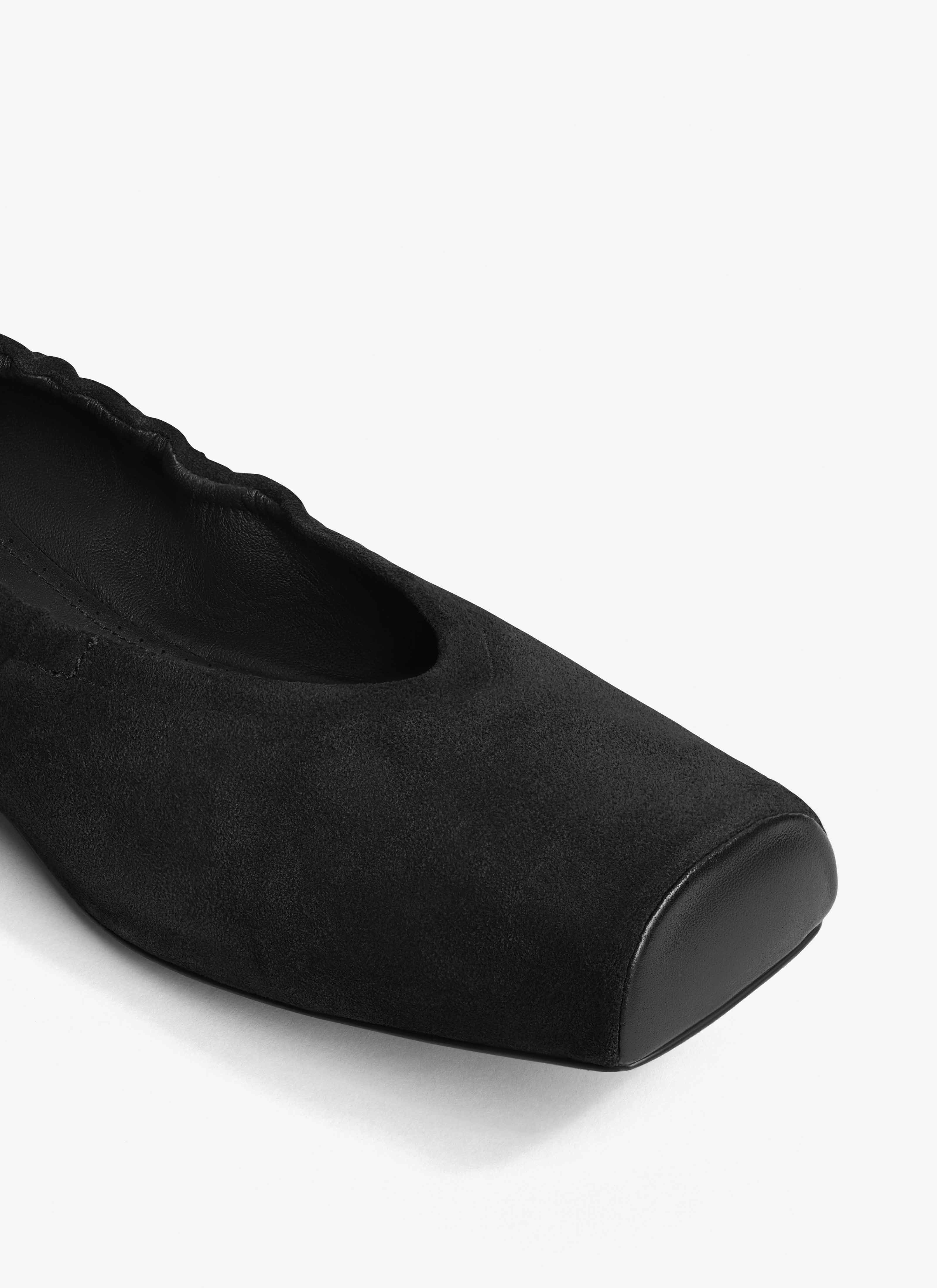 ALAÏA NEGRO BAILARINAS PLANAS CUADRADAS DE PIEL