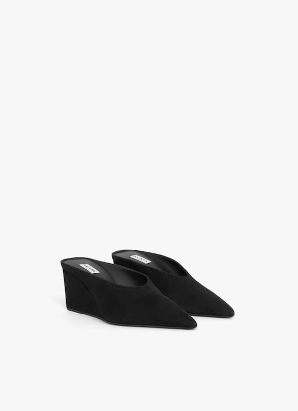 CUBE WEDGE MULES IN SUEDE GOATSKIN ALAÏA BLACK CUBE WEDGE MULES IN SUEDE GOATSKIN