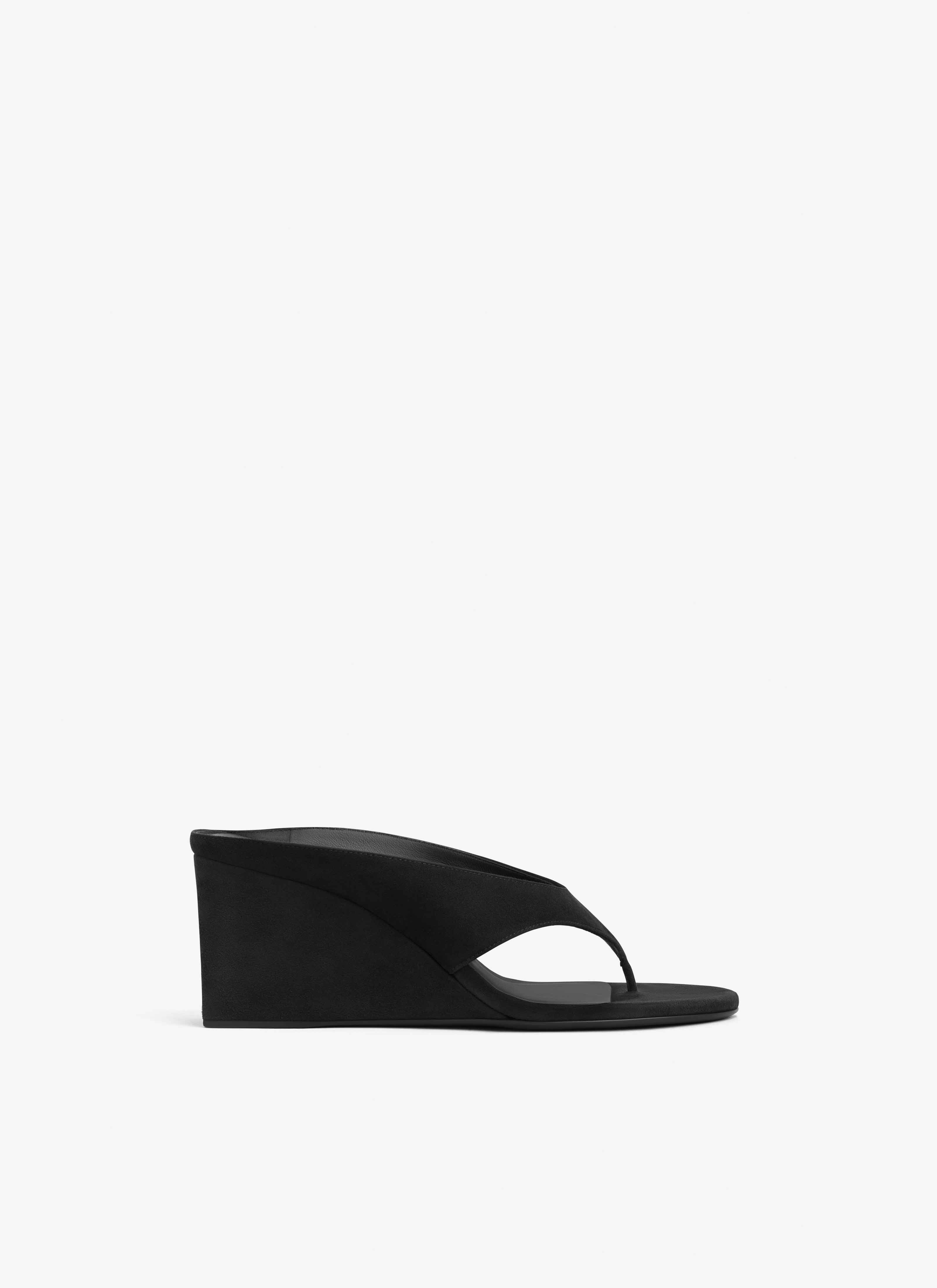 ALAÏA NEGRO MULES DE DEDO TIPO CUBO DE ANTE DE CABRA 