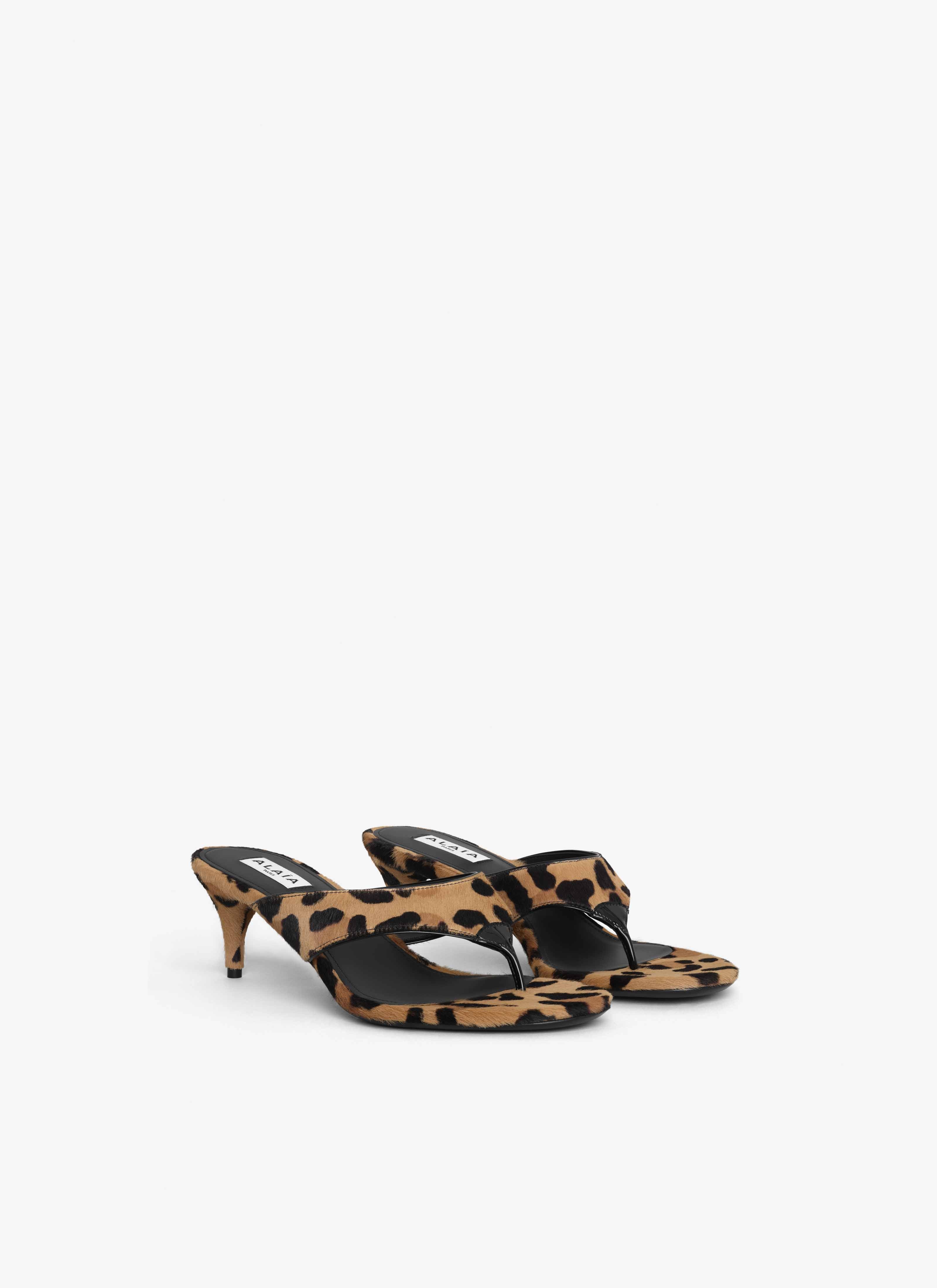 ALAÏA MARRÓN MULES DE DEDO INFRADITO DE PIEL PONY LEOPARDO