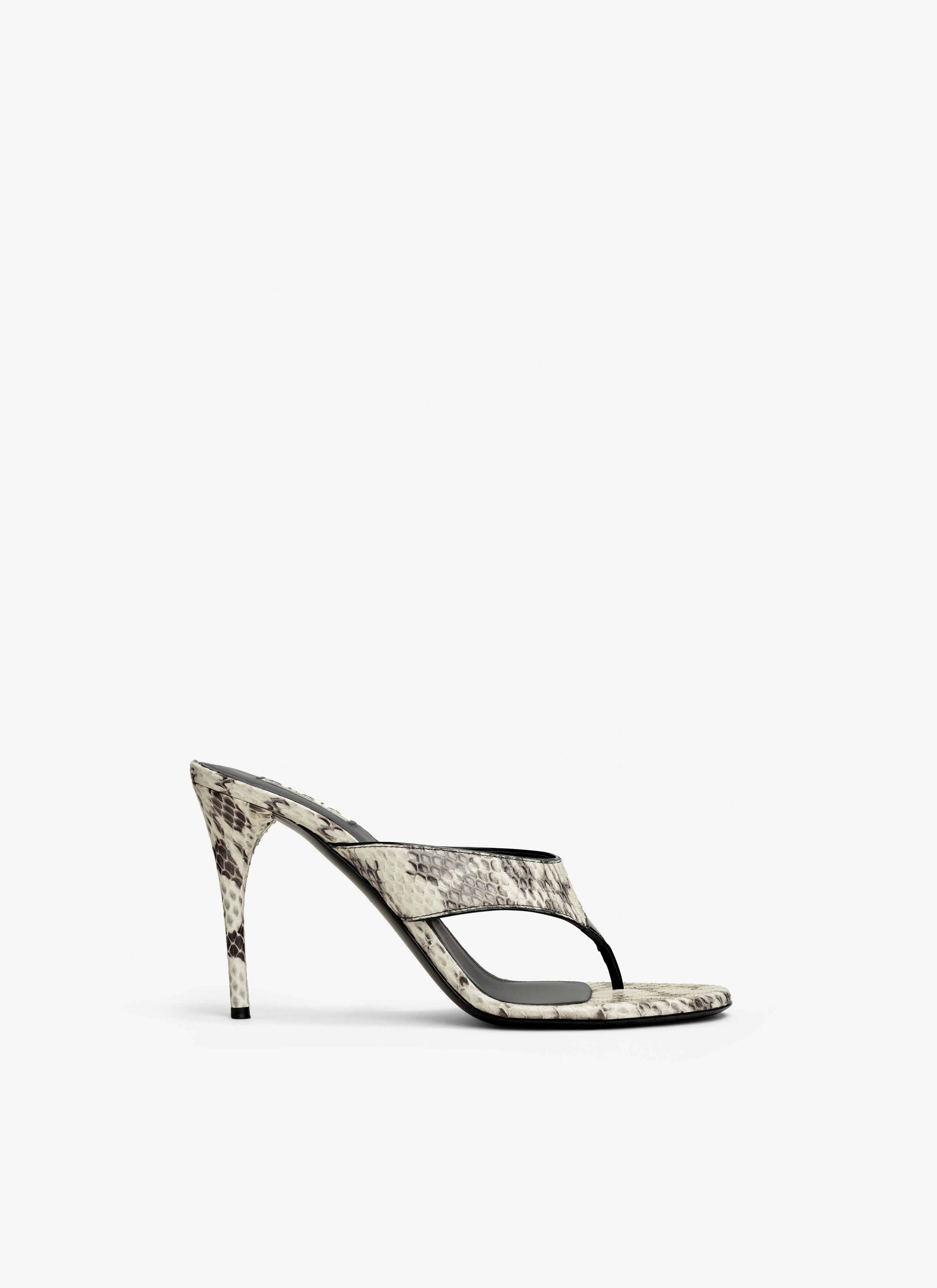 ALAÏA WHITE/BLACK INFRADITO THONG MULES IN ELAPHE