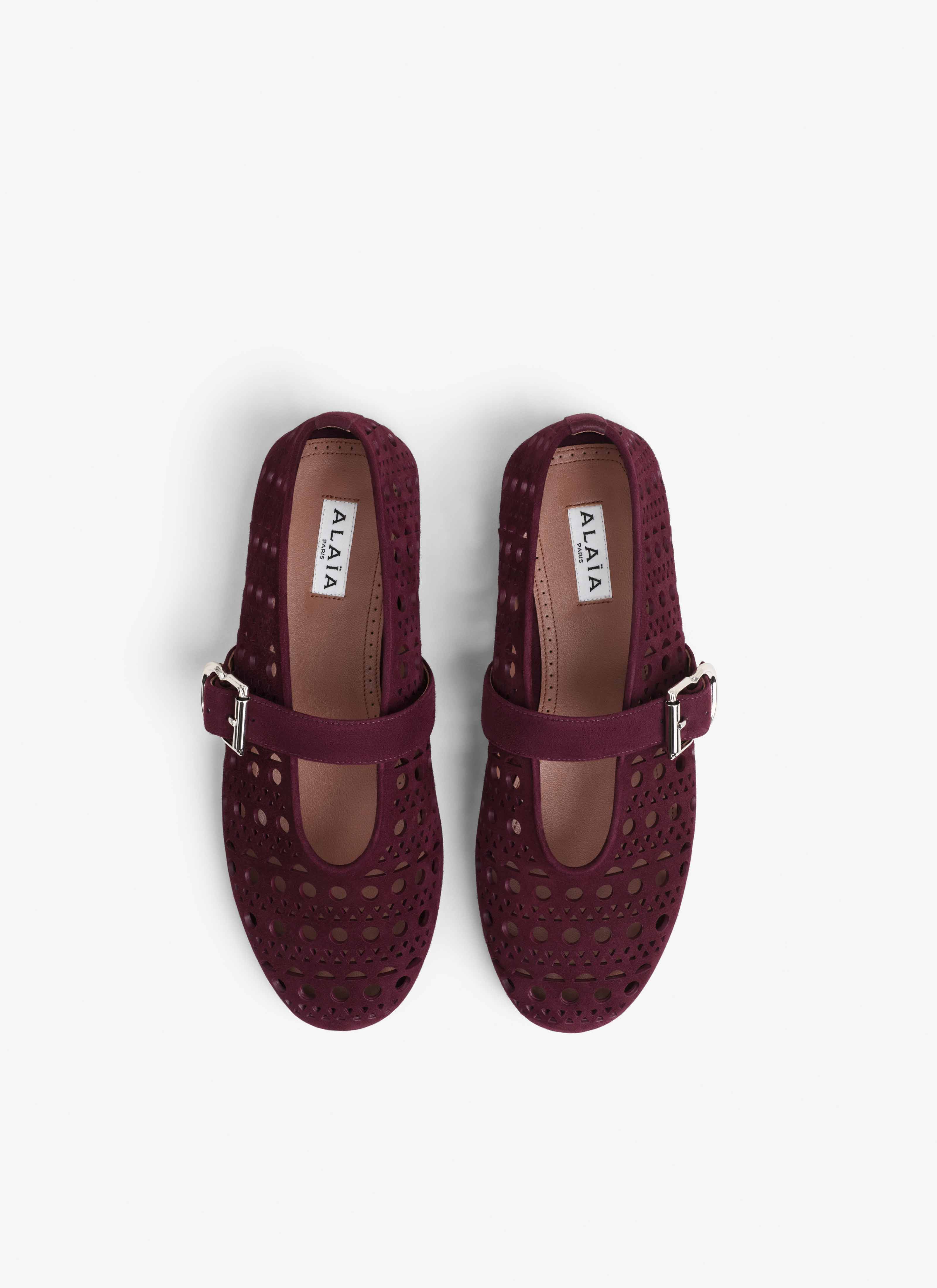 ALAÏA GARNET RED BALLET FLATS IN VIENNE SUEDE