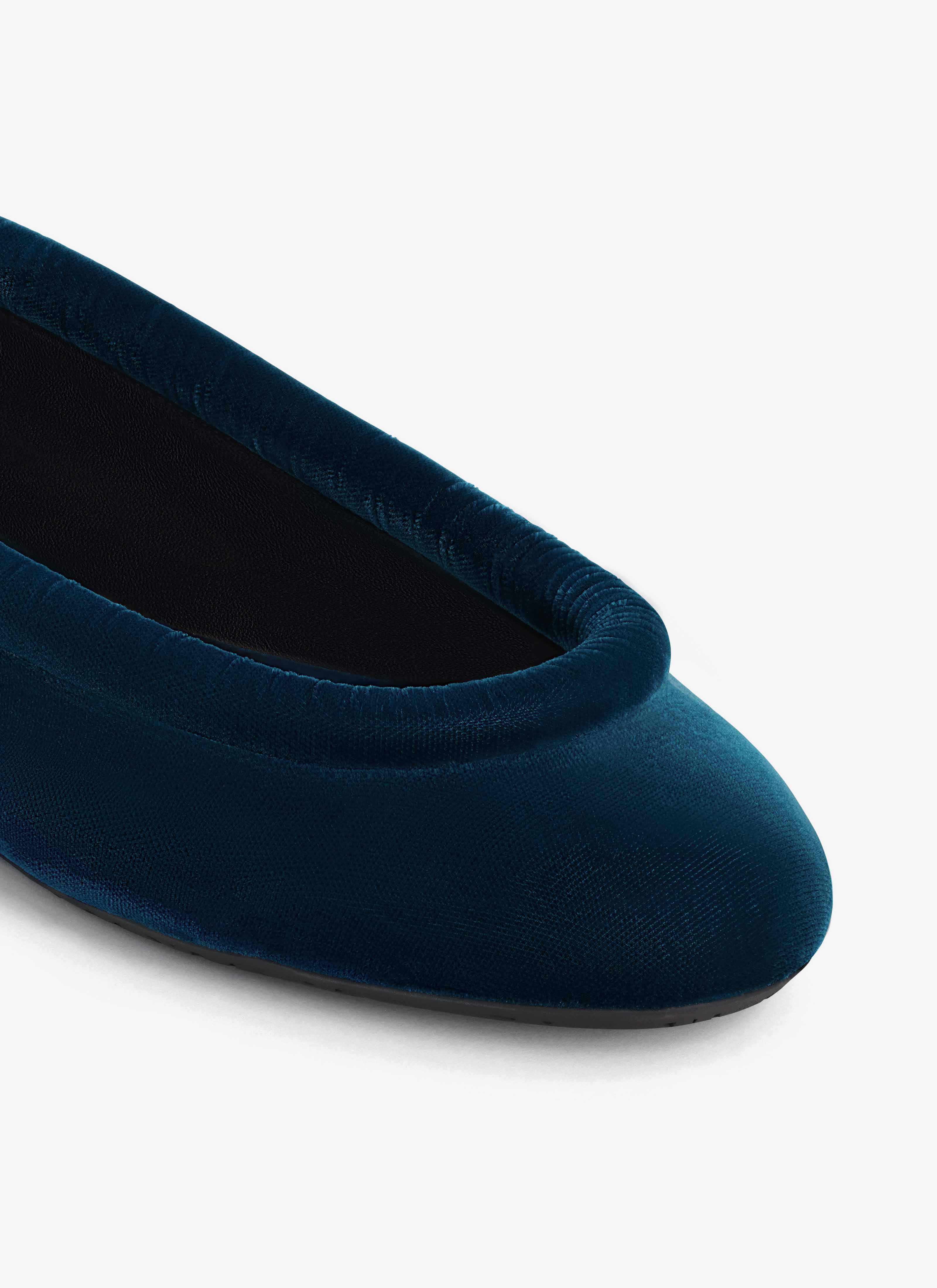 ALAÏA DARK PETROL BALLET FLATS IN VELVET