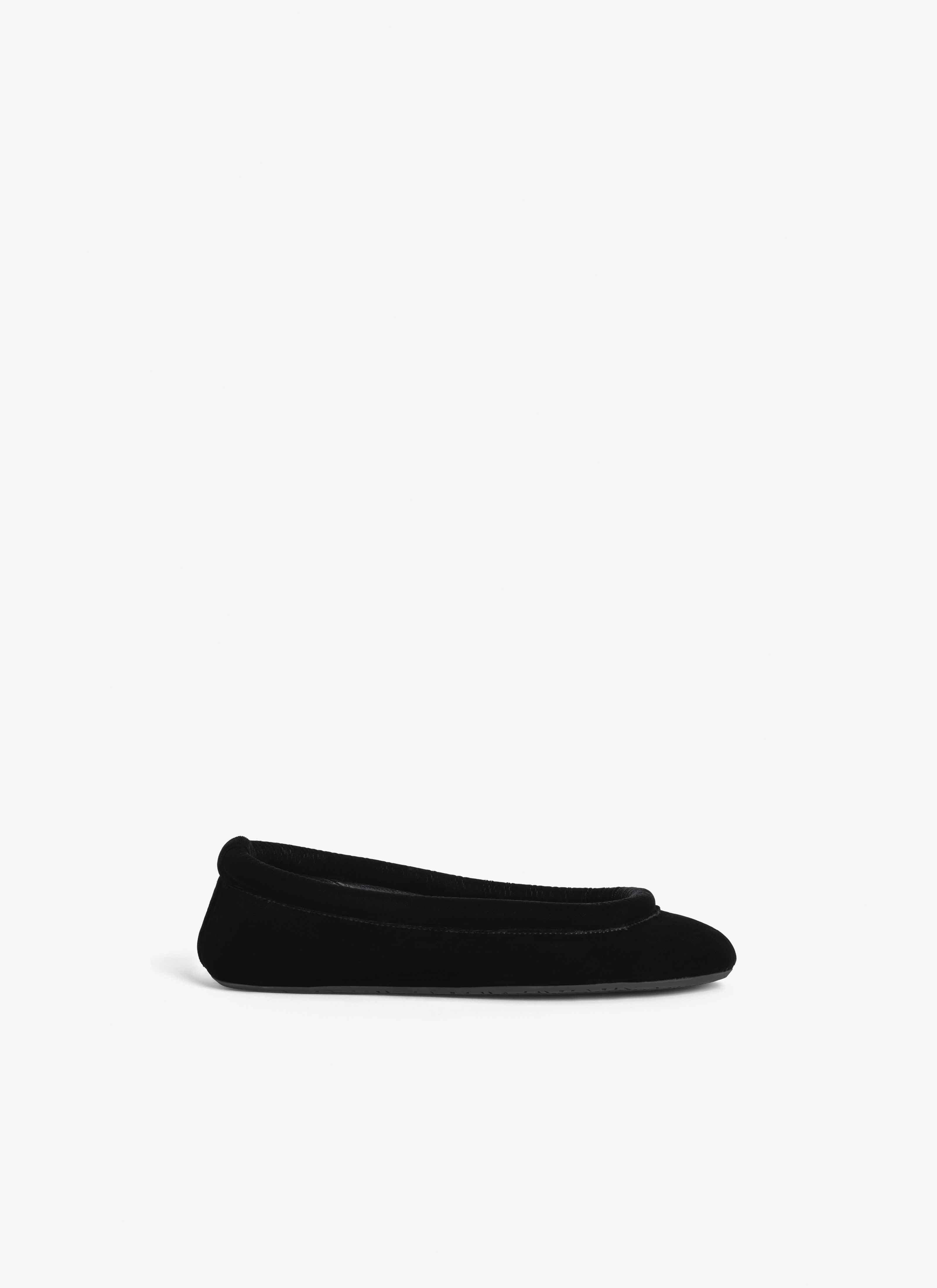 ALAÏA BLACK BALLET FLATS IN VELVET