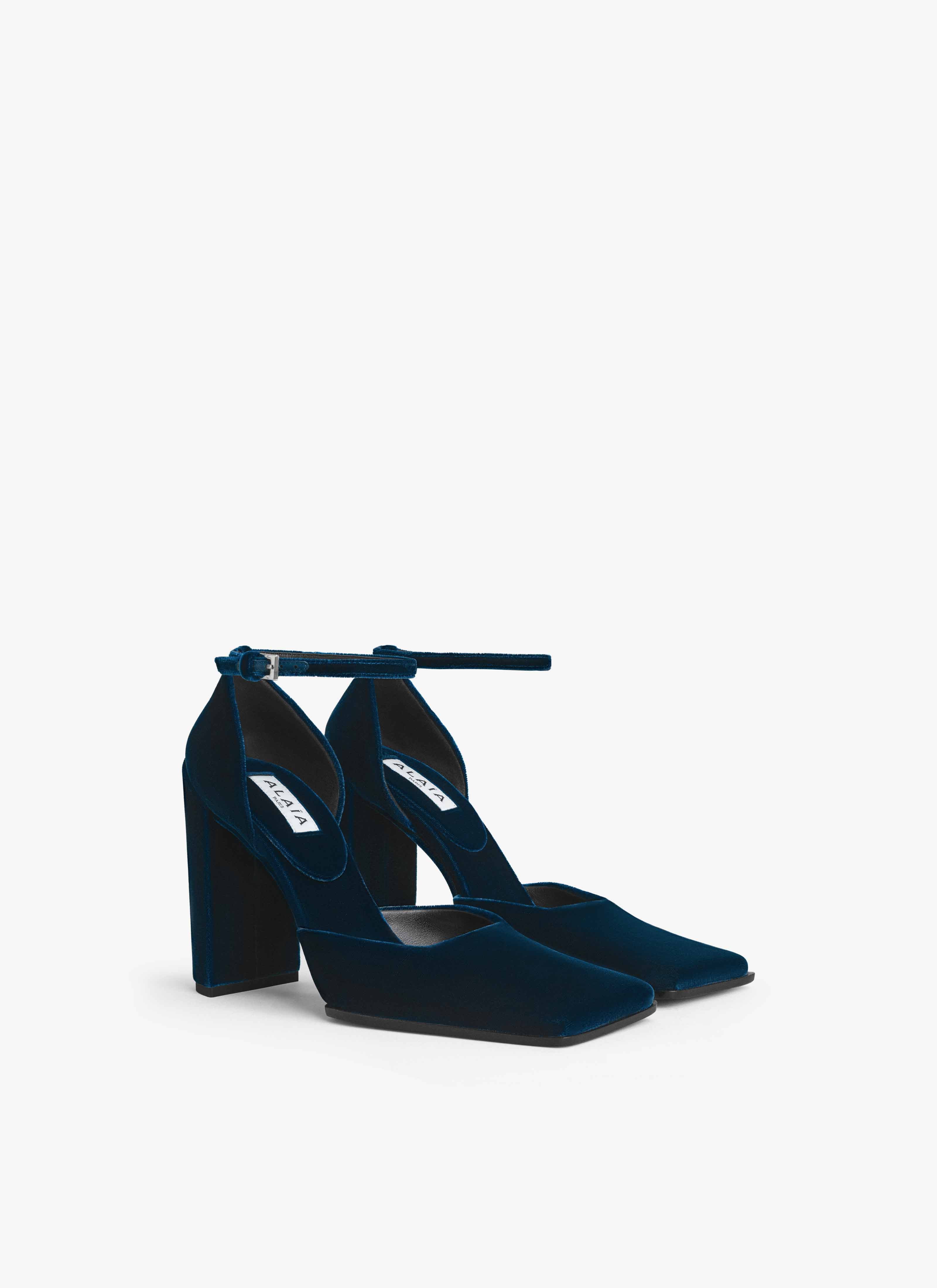 ALAÏA DARK PETROL SQUARE D'ORSAY PUMPS IN VELVET