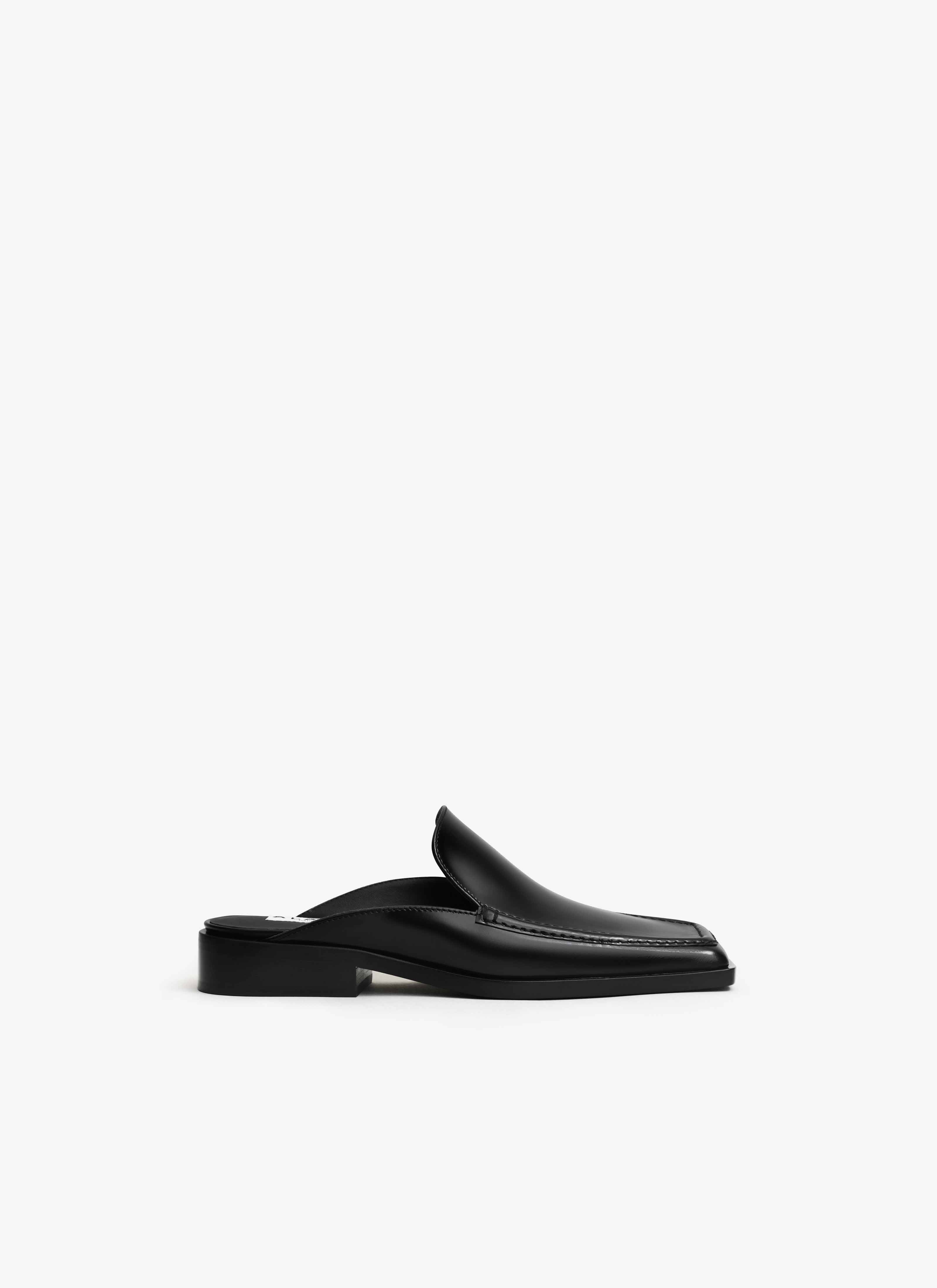 ALAÏA MULES MOCASSINS SQUARE EN CUIR NOIR