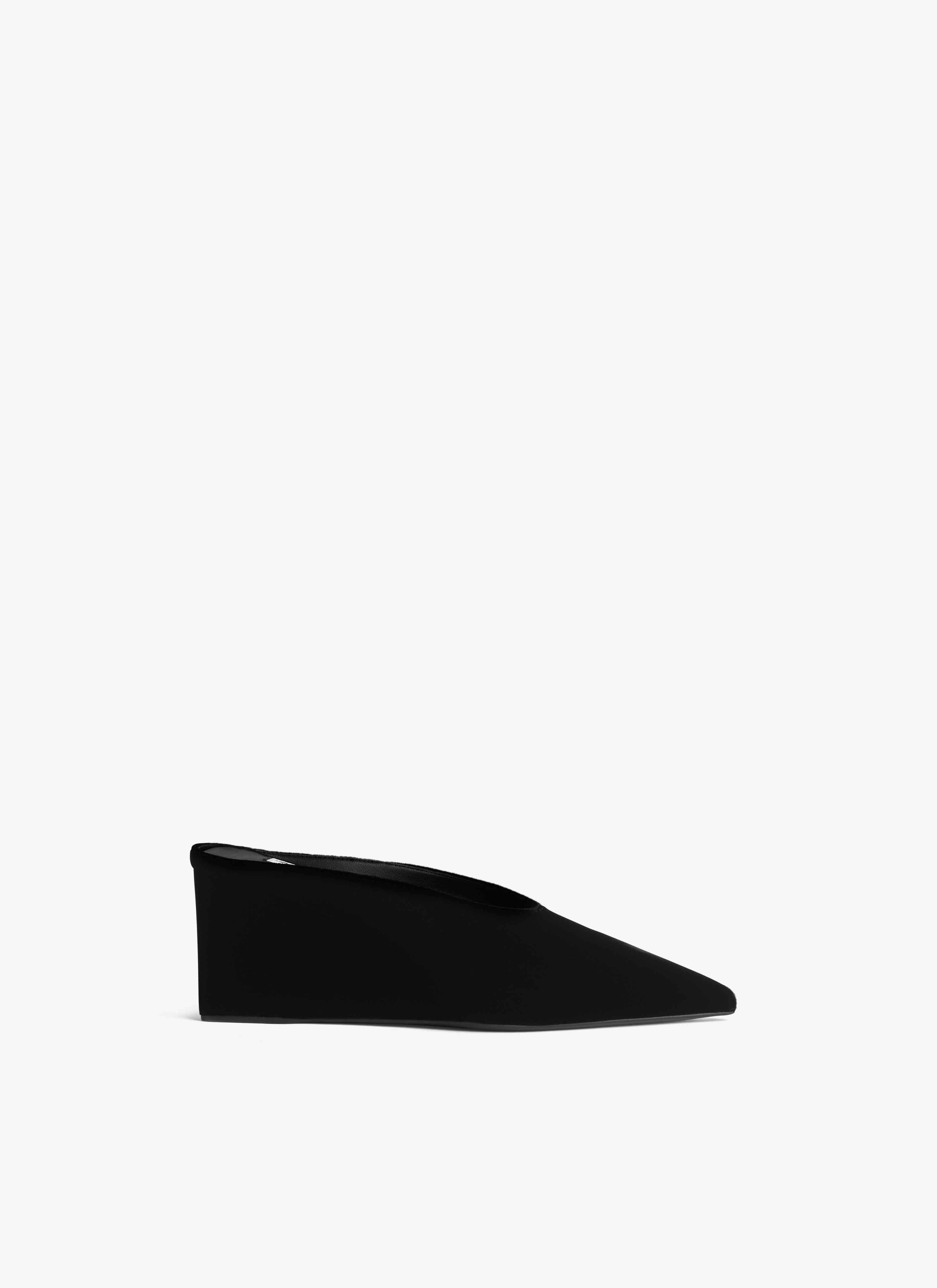ALAÏA MULES COMPENSÉES CUBE EN VELOURS NOIR