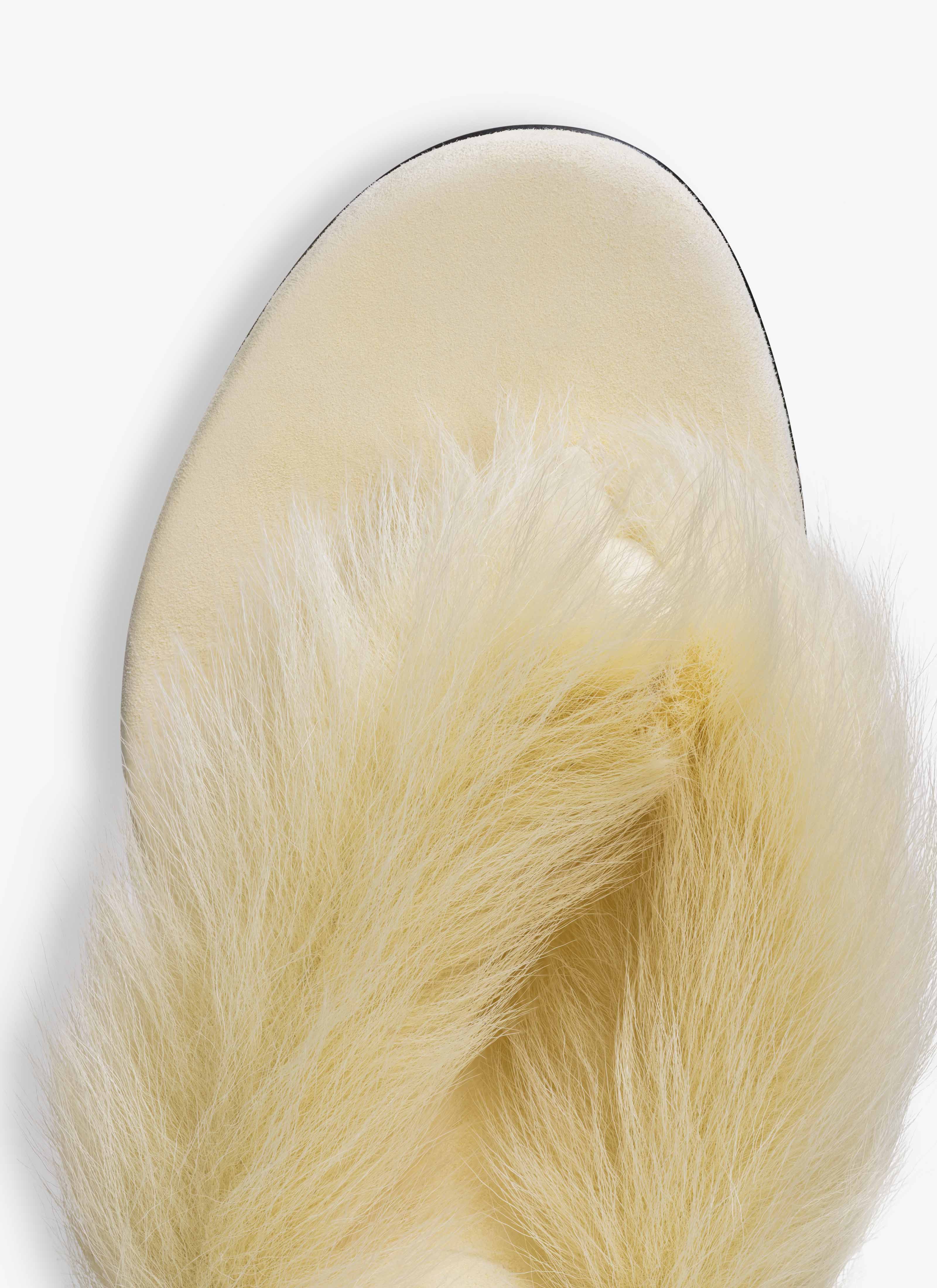 ALAÏA LIGHT YELLOW HEEL THONG MULES IN LAMBSKIN