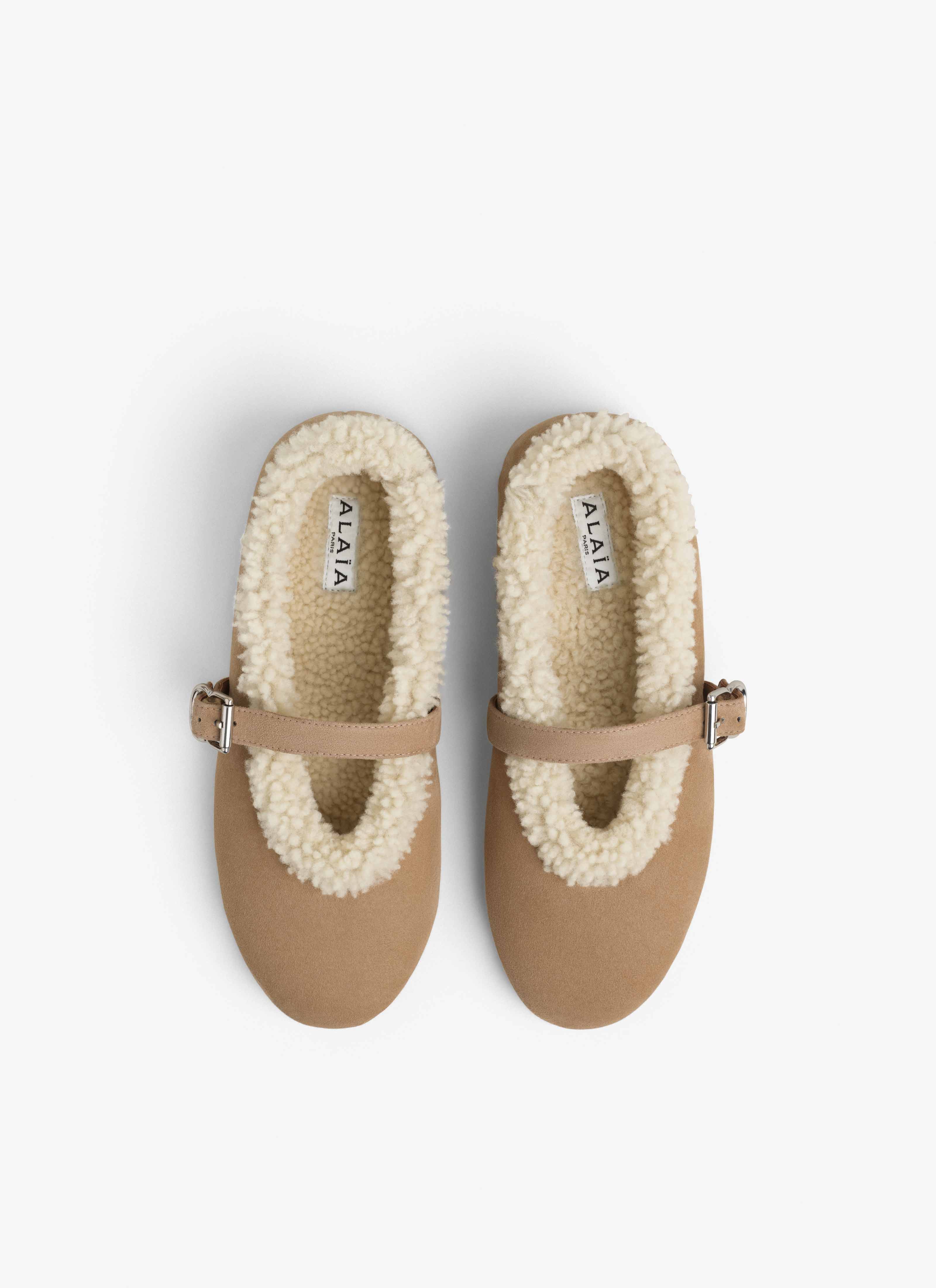 ALAÏA CAMEL BALLET FLATS IN MERINO SHEARLING
