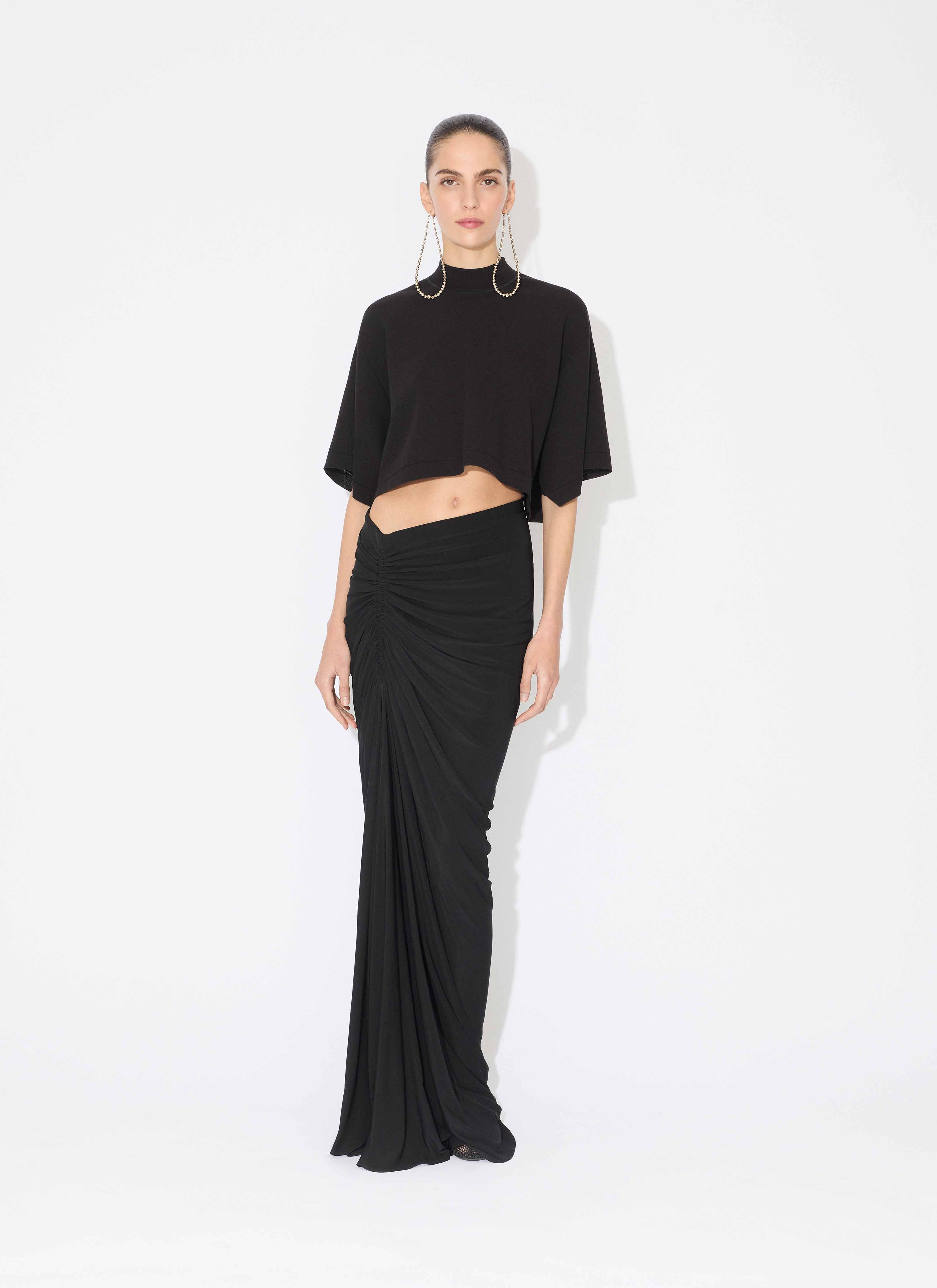 ALAÏA ブラック ニット クロップドTシャツ