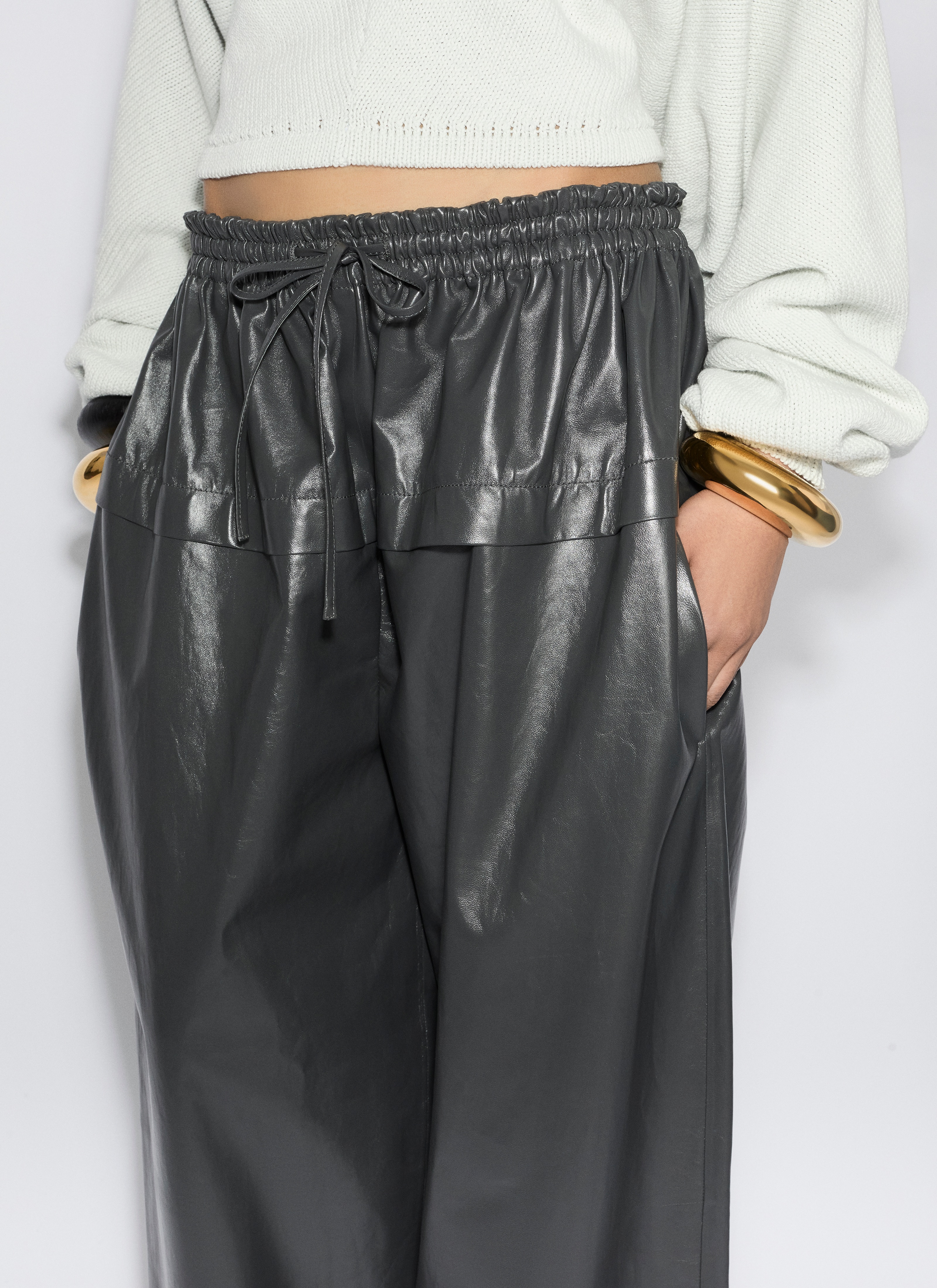 ALAÏA ANTHRACITE PEPLUM BERMUDAS