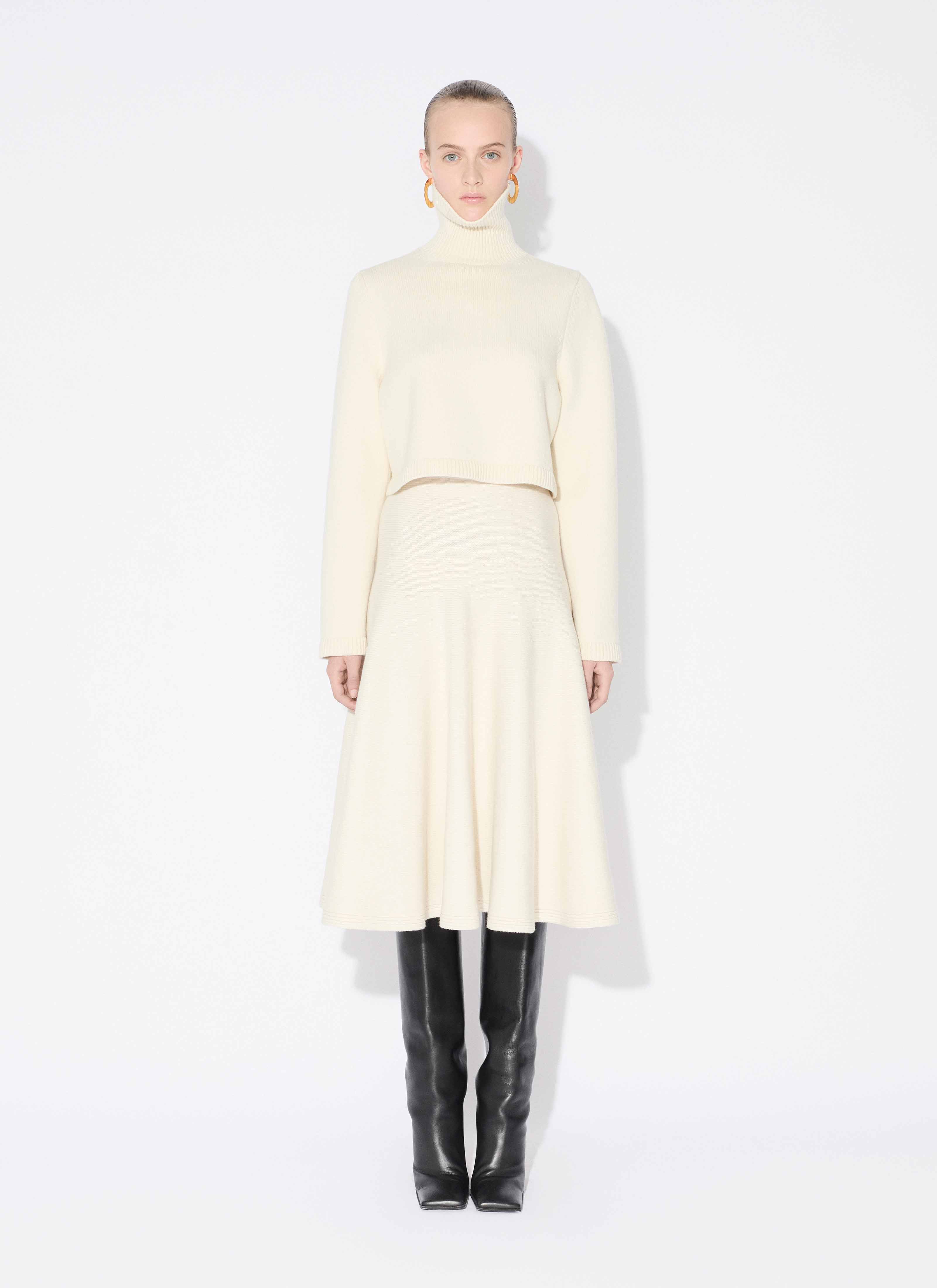 ALAÏA WHITE CASHMERE KNIT CROPPED JUMPER