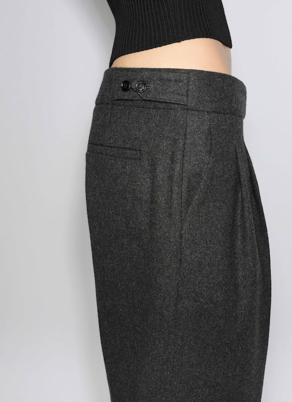 PANTALONI SARTORIALI IN FLANELLA ALAÏA ANTRACITE PANTALONI SARTORIALI IN FLANELLA