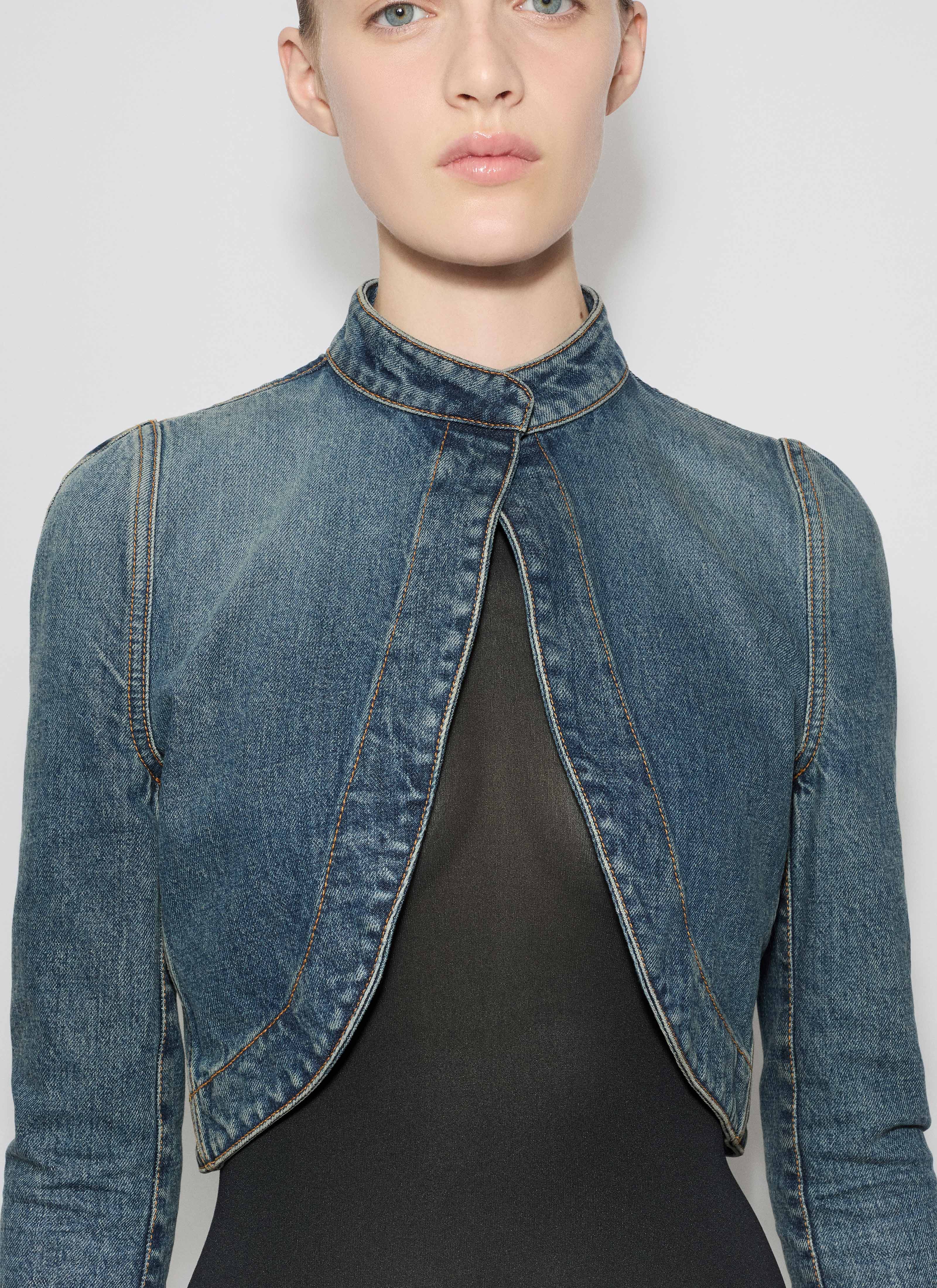 ALAÏA BLUE DENIM CROPPED JACKET