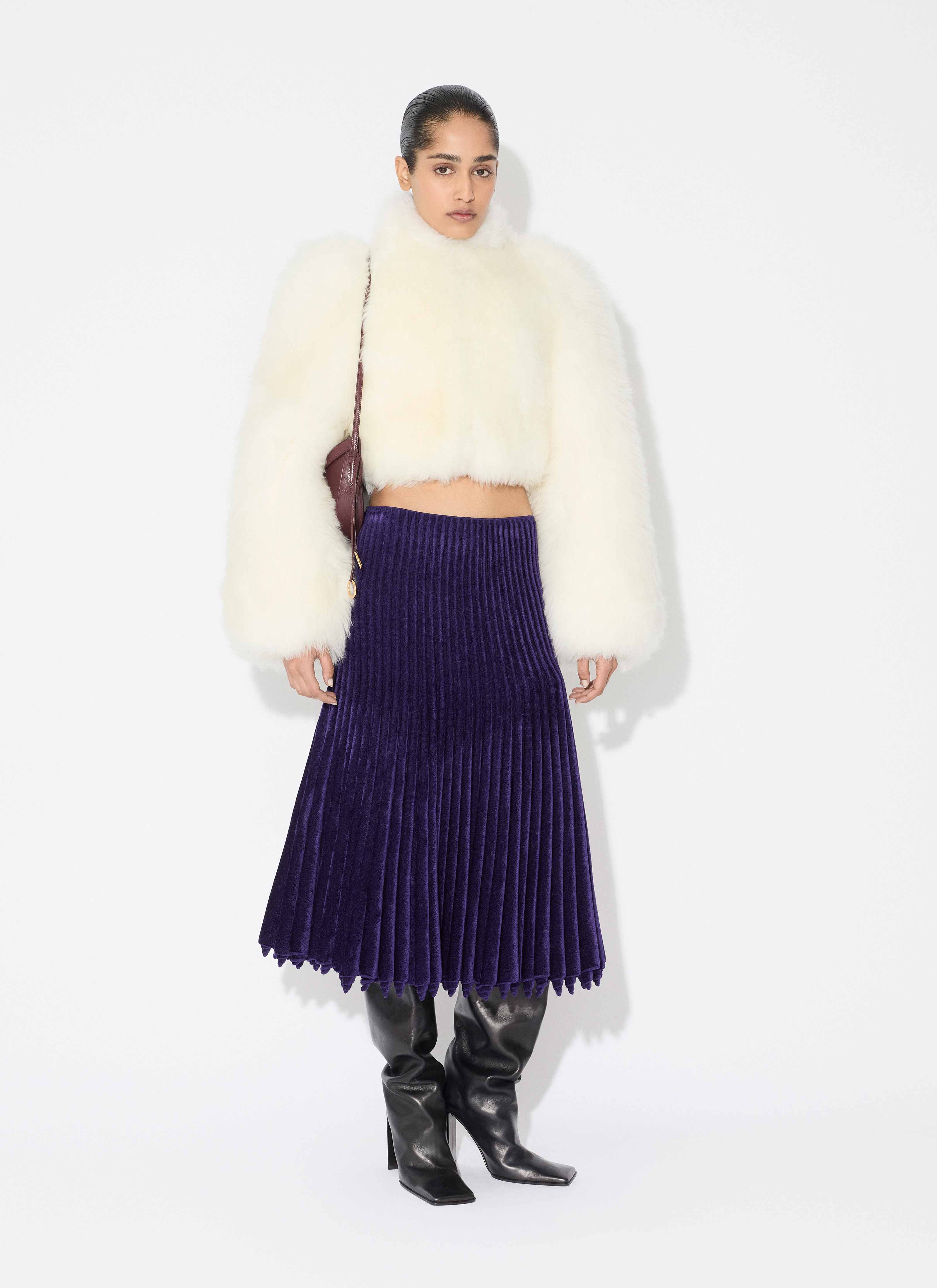 ALAÏA WHITE LAMBSKIN SHEARLING CROPPED JACKET