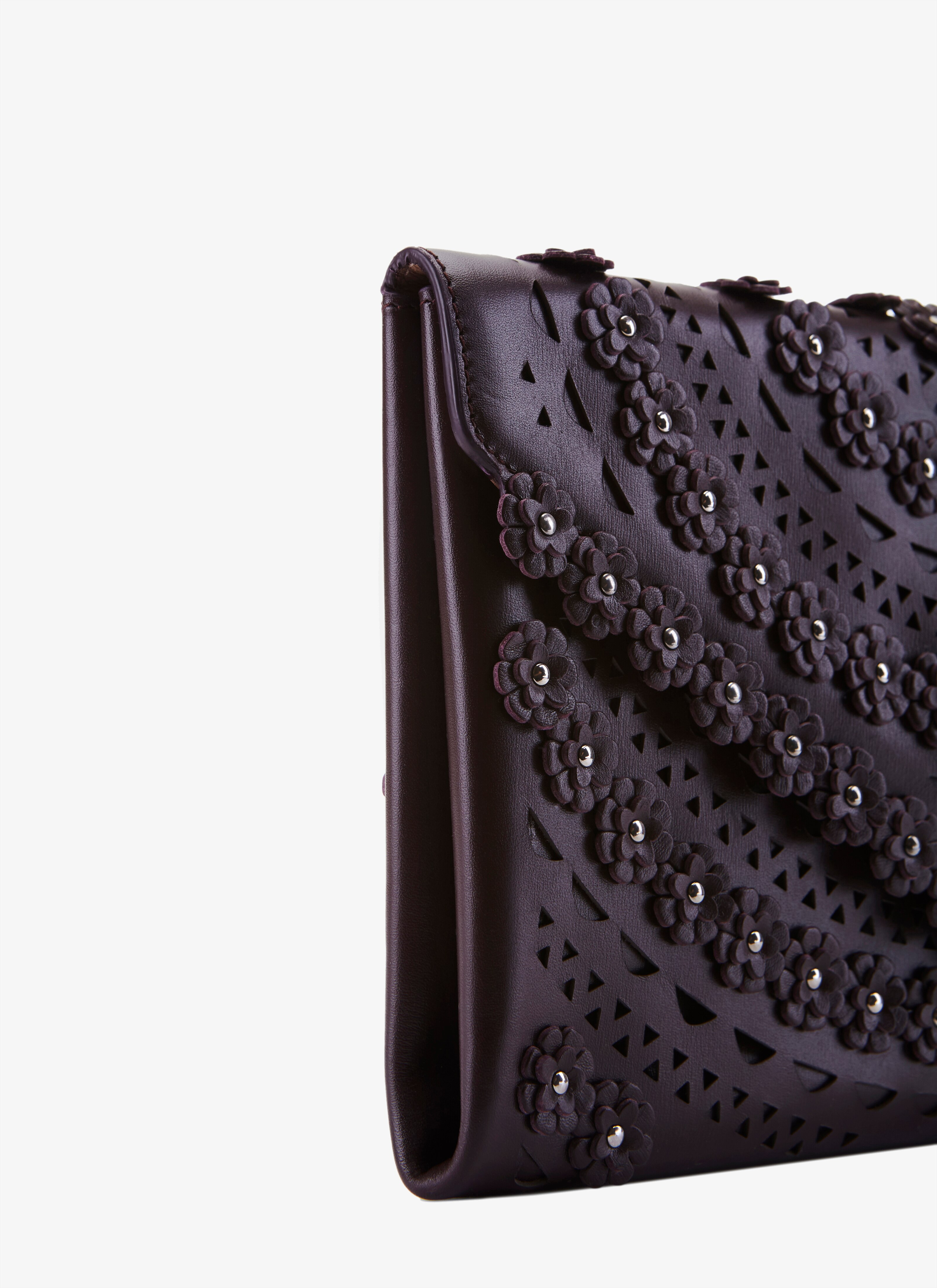 Oum 26 Clutch Oum 26 Clutch - maison-alaia.com