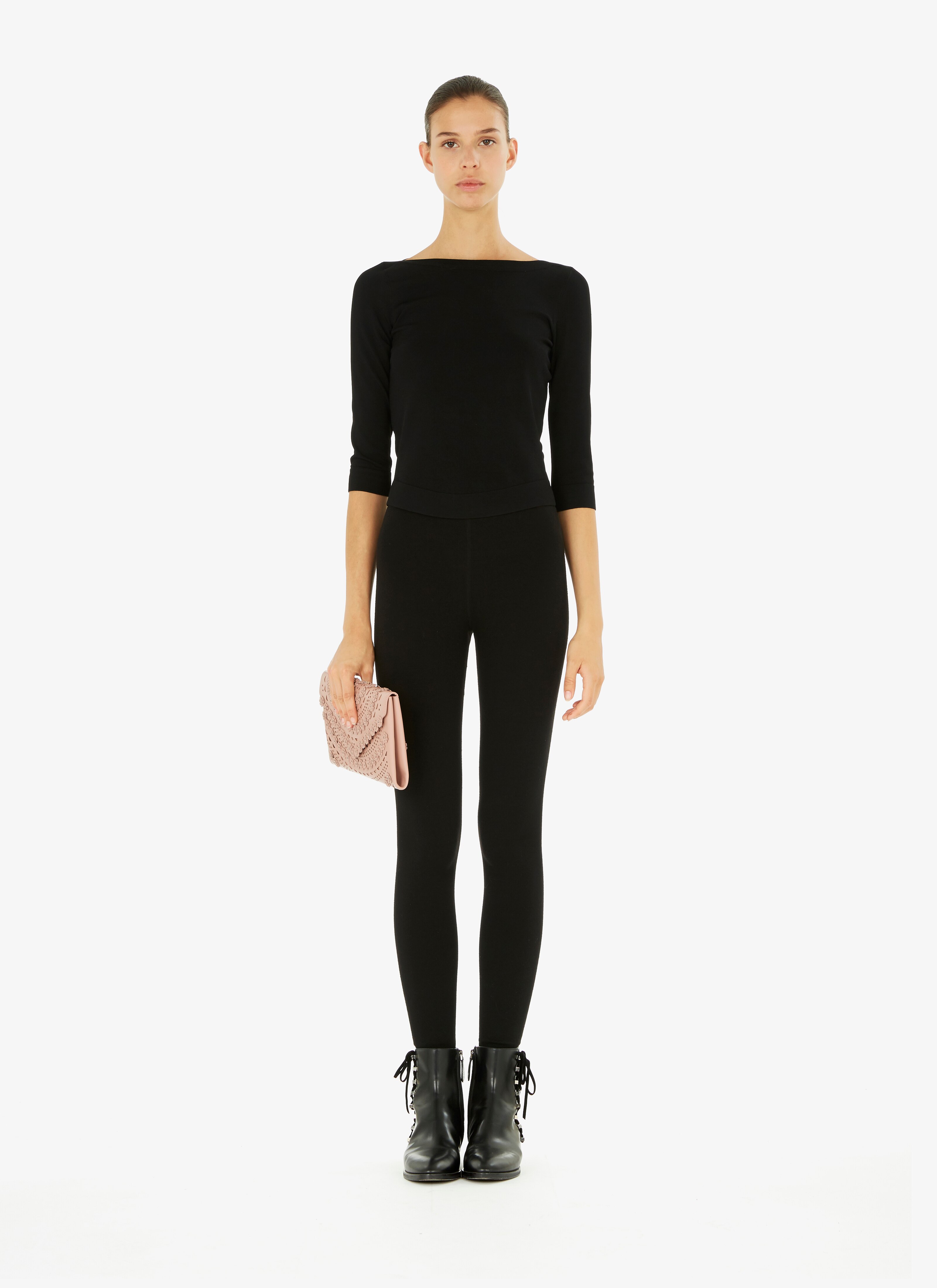 Oum 26 Clutch Oum 26 Clutch - maison-alaia.com