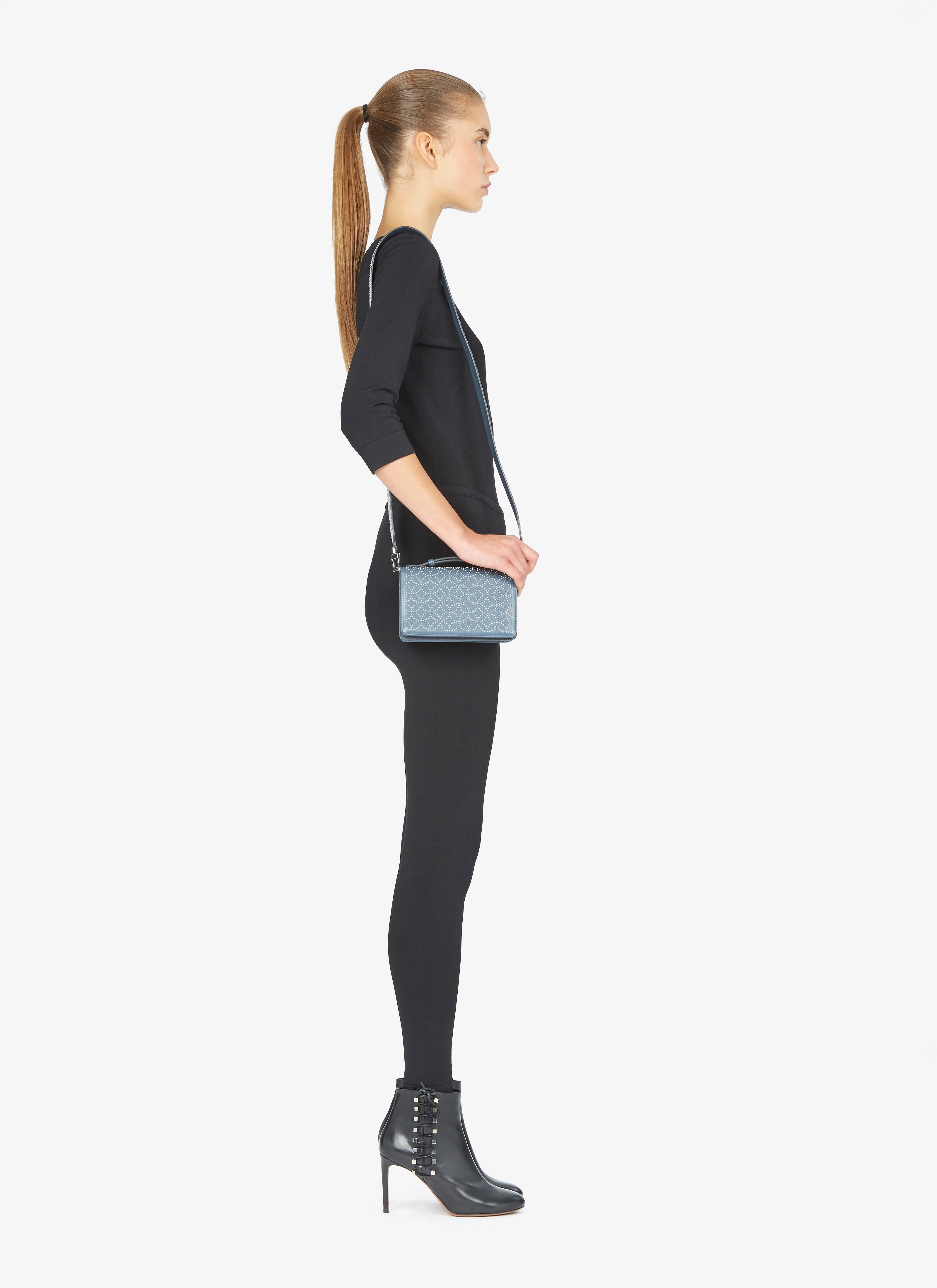 Franca 17 Crossbody Bag Franca 17 Crossbody Bag - maison-alaia.com