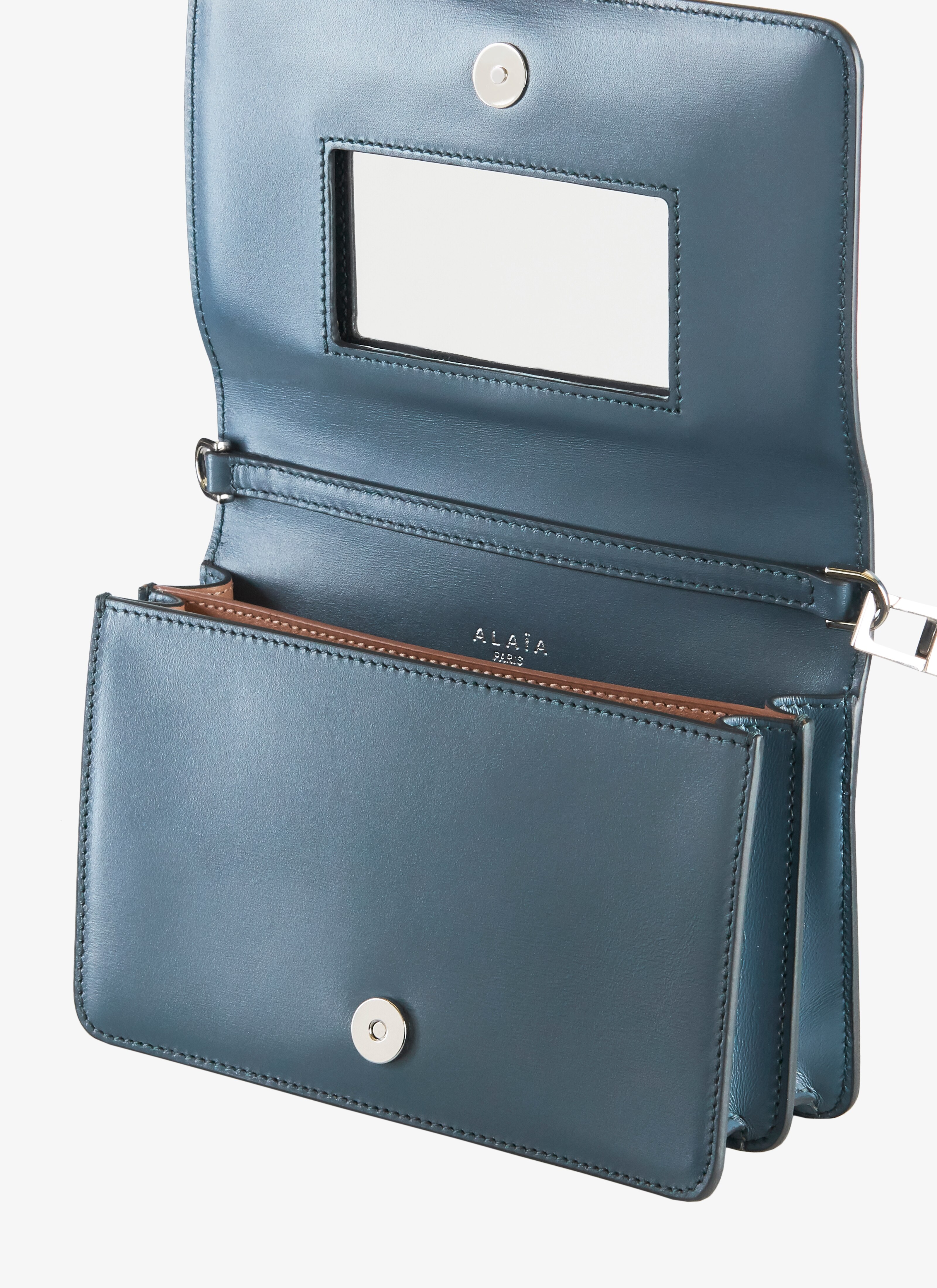 Franca 17 Crossbody Bag Franca 17 Crossbody Bag - maison-alaia.com