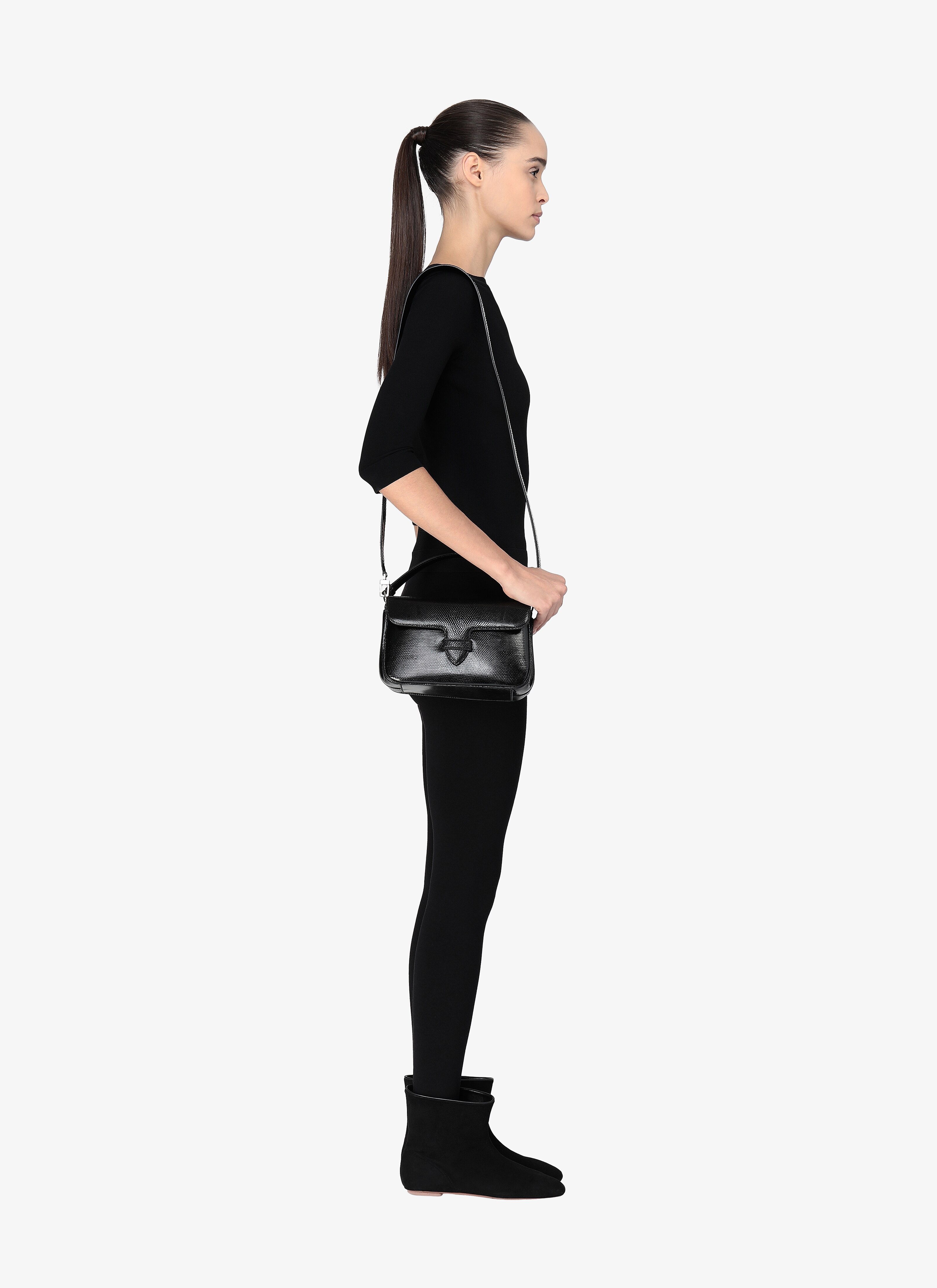Bettina 25 Handbag Bettina 25 Handbag - maison-alaia.com