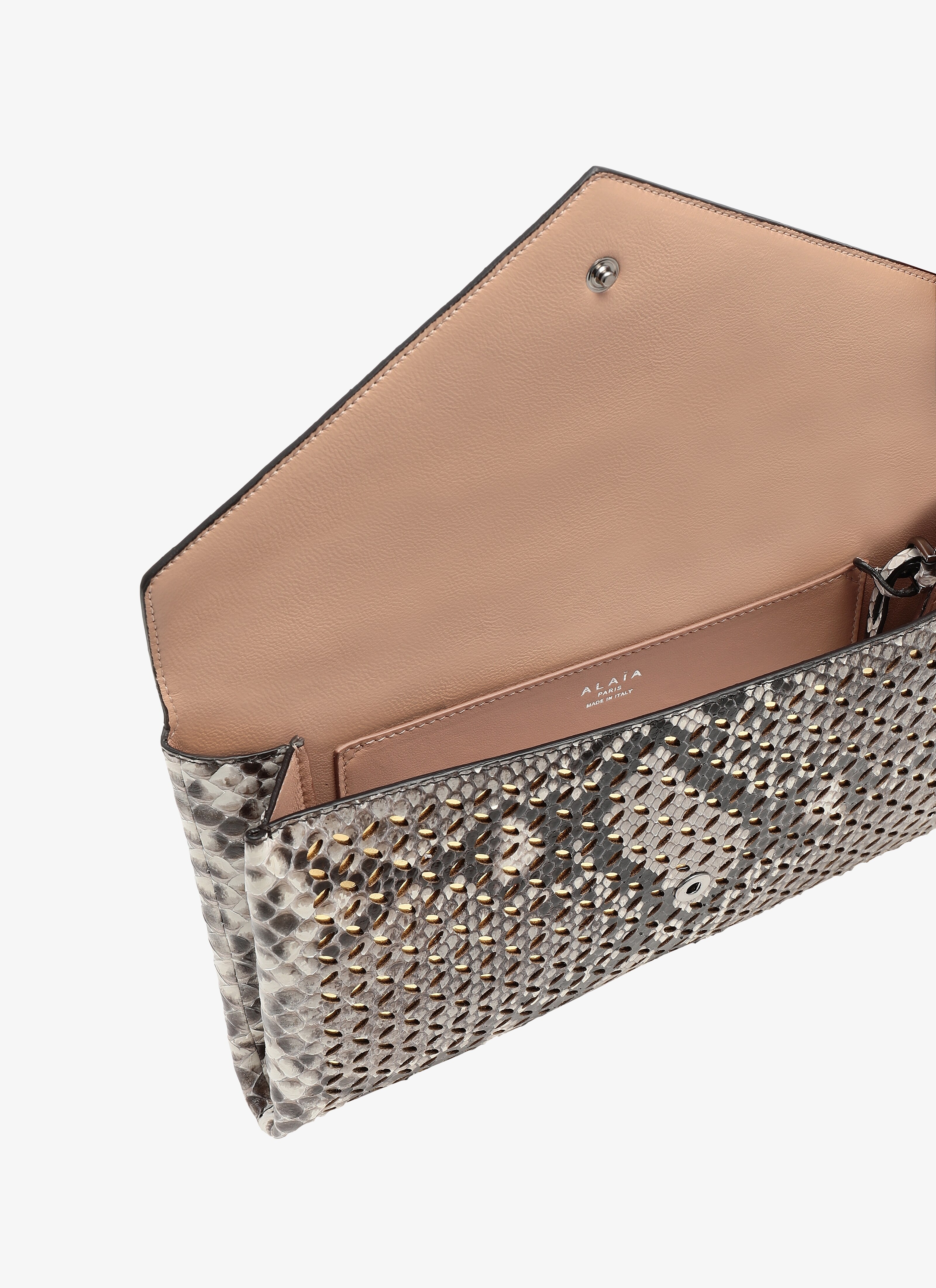 Oum 26 Clutch Oum 26 Clutch - maison-alaia.com