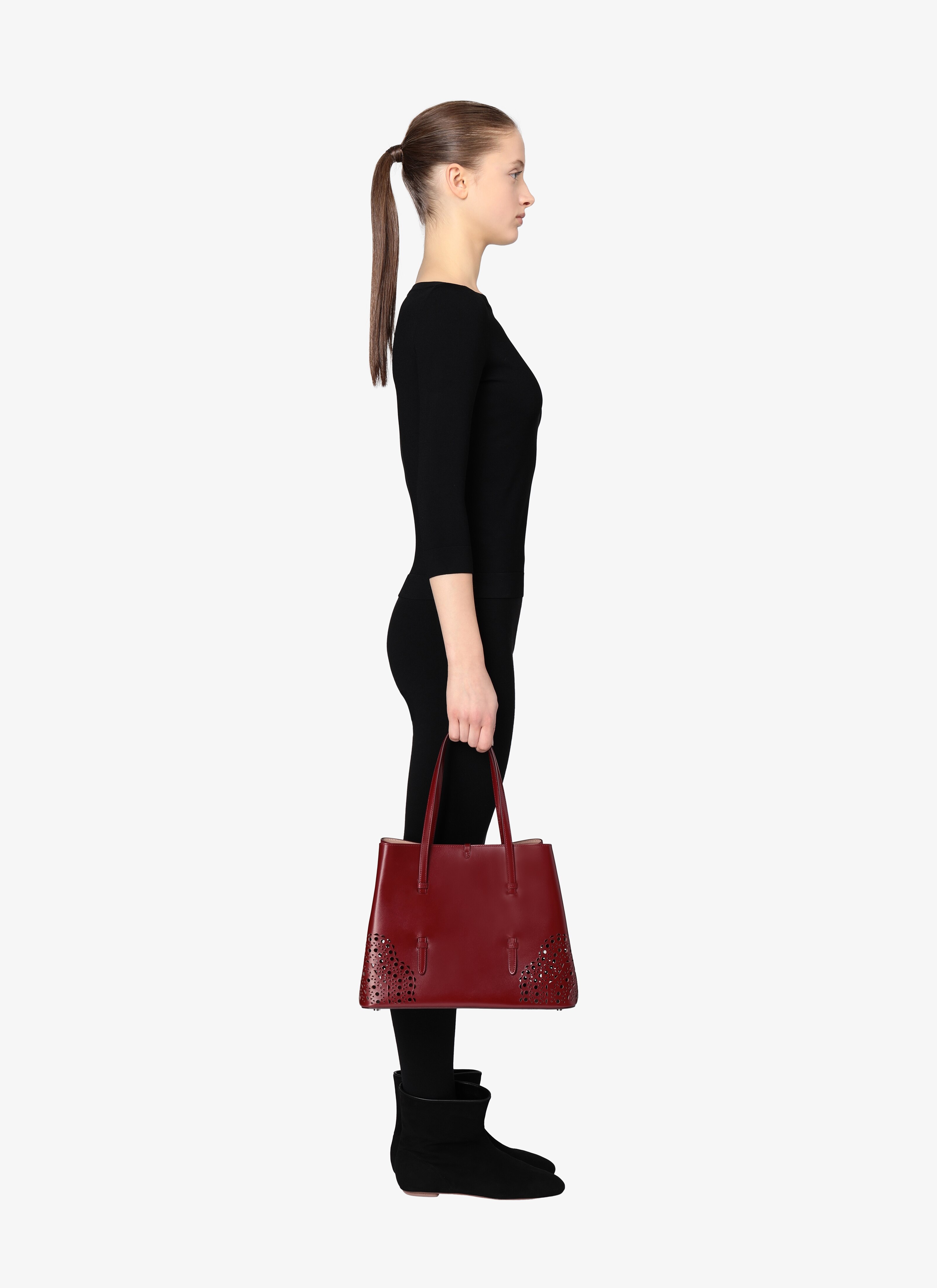 Mina 32 Tote Bag Mina 32 Tote Bag - maison-alaia.com